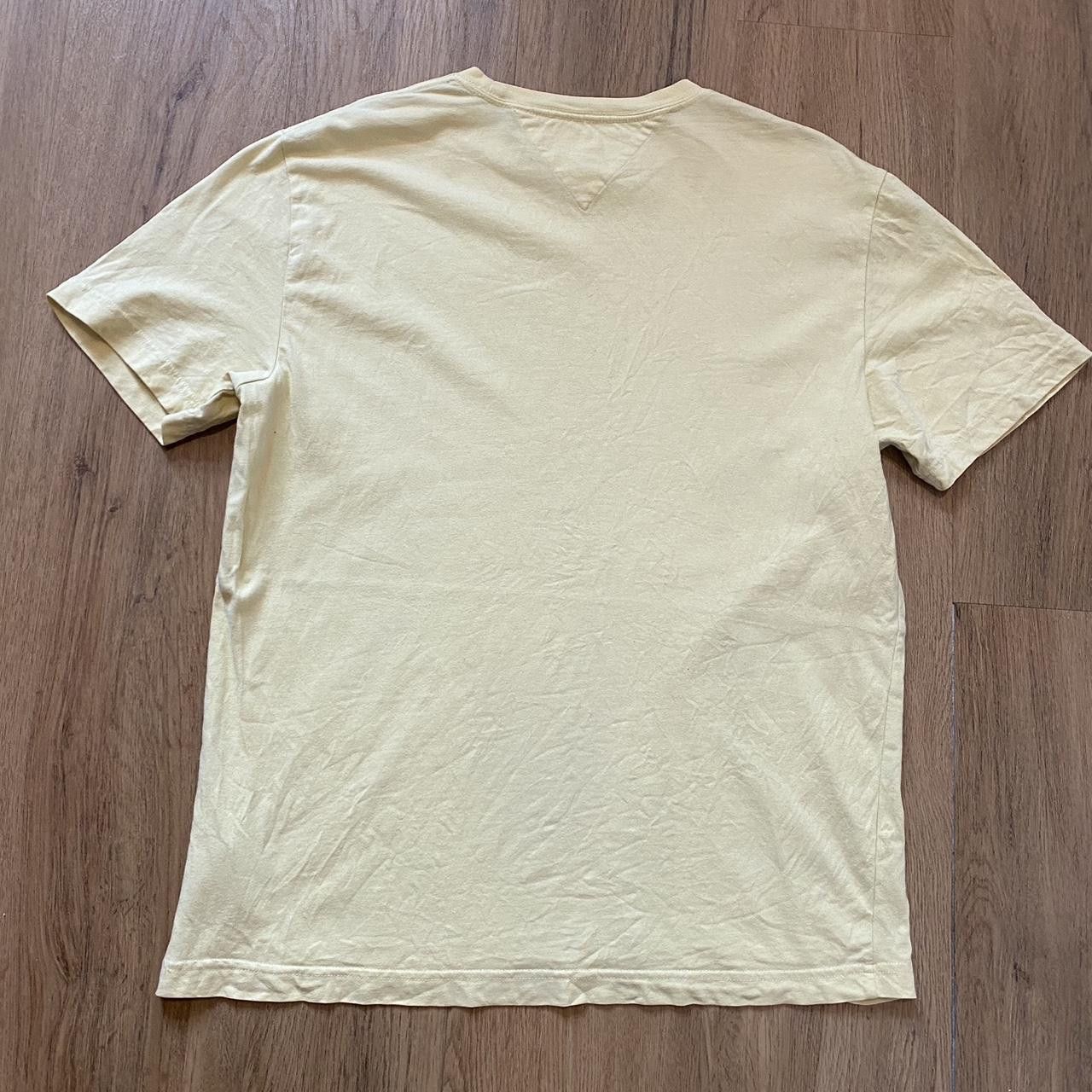 Tommy Hilfiger Tommy Hilfiger yellow and red t shirt Size US M / EU 48-50 / 2 - 2 Thumbnail