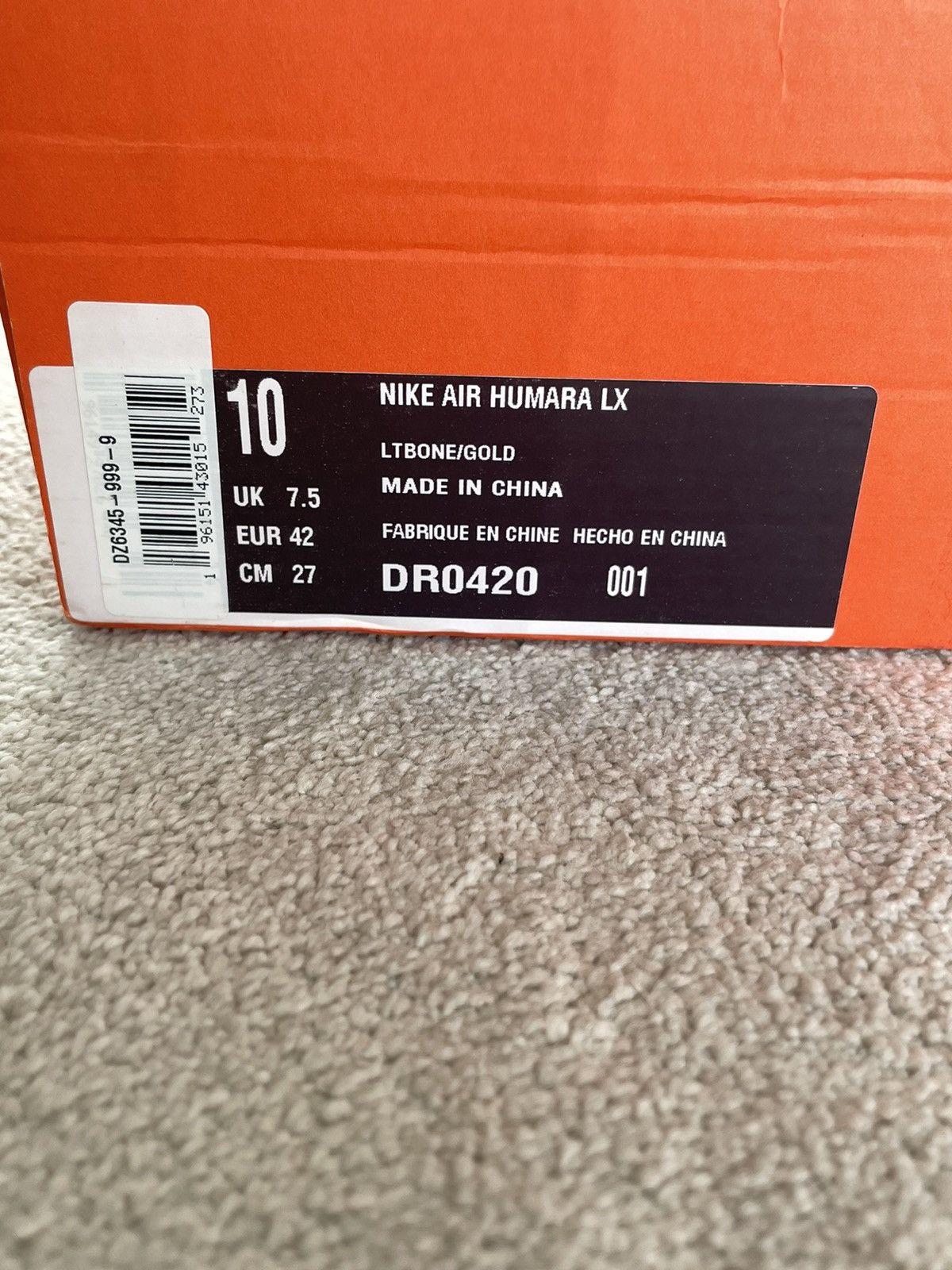 Jacquemus × Nike NEW Nike Air Humara LX x Jacquemus US 10 / EU 43 Size US 10 / EU 43 - 13 Thumbnail
