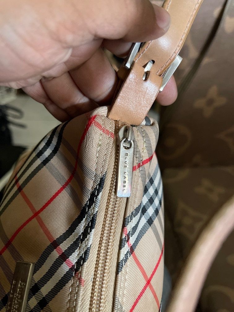 Burberry BURBERRY Blue Label Size ONE SIZE - 12 Thumbnail