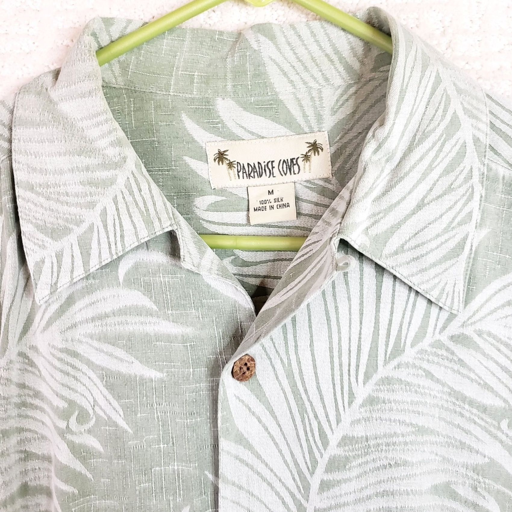 Paradise Paradise Coves Shirt Short Sleeve Button-Up Silk Green Mens L Tropical Aloha Island Relaxed Silk 100% Shirt Size US L / EU 52-54 / 3 - 5 Thumbnail