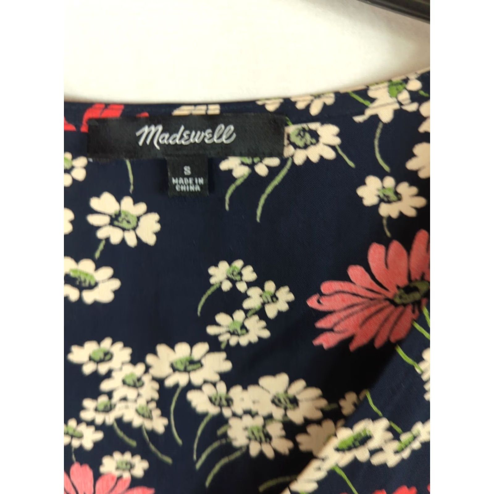 Madewell Madewell Women Tie-Front Top Shirt Size S Blue Hillside Daisies Short Sleeve Feminine Casual Size S / US 4 / IT 40 - 2 Thumbnail