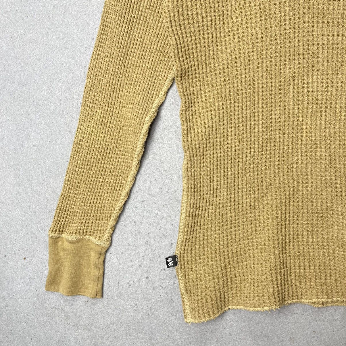 Alpha Industries 2000s Alpha Industries Waffle Thermal Size US L / EU 52-54 / 3 - 5 Thumbnail