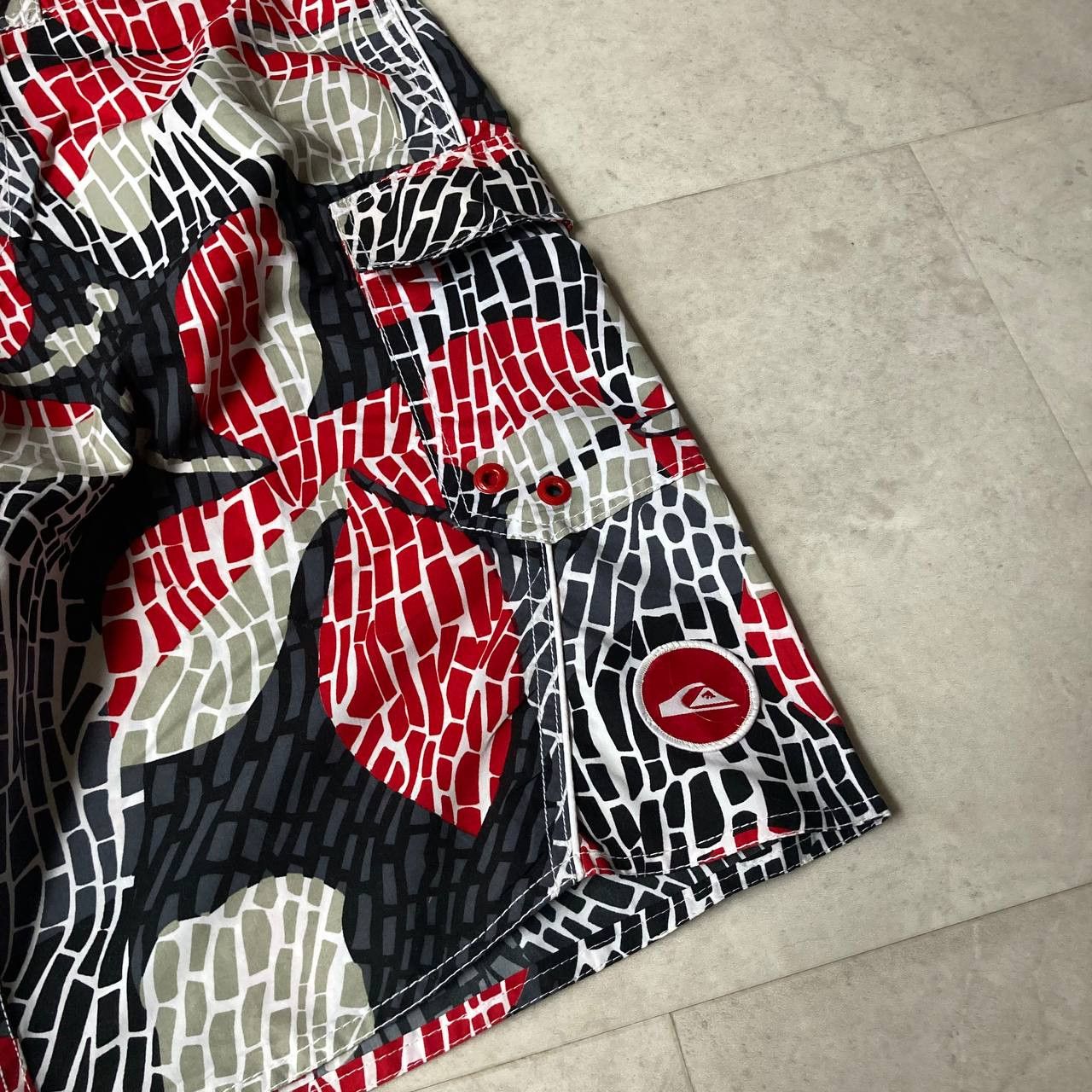 Quiksilver Vintage Quiksilver Surfboards Cargo Swim Trunks Size US 32 / EU 48 - 3 Thumbnail