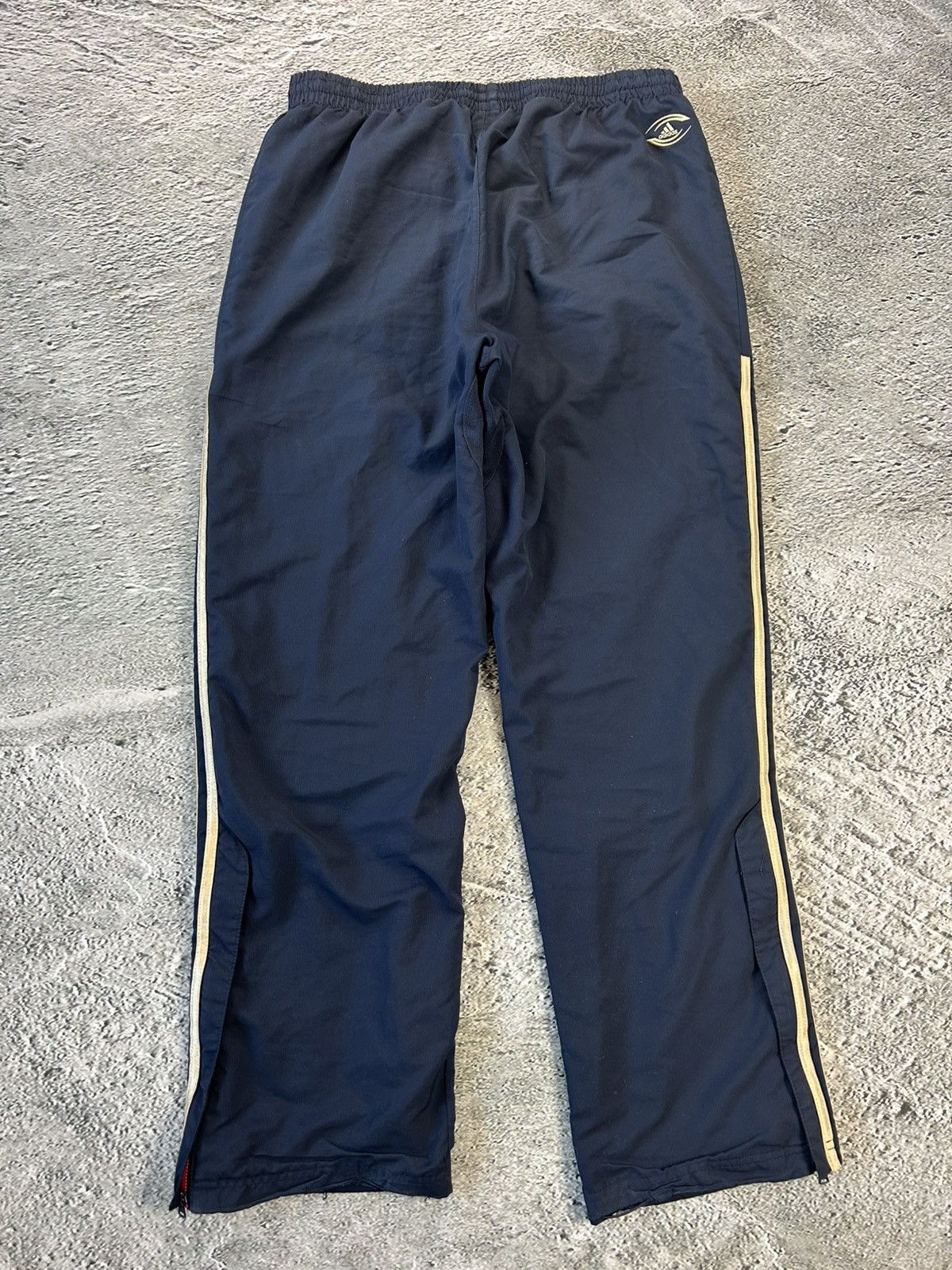 Adidas × Vintage Adidas Munster Rugby vintage nylon track pants navy baggy Size US 32 / EU 48 - 7 Thumbnail