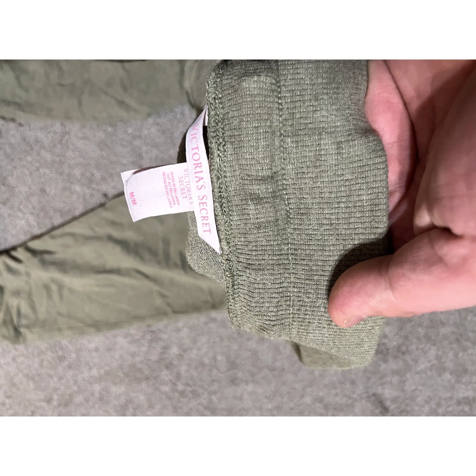Victoria's Secret Victoria's Secret Sweatpants Victoria Green Size M Adult Regular XS? Size 32" / US 10 / IT 46 - 5 Thumbnail