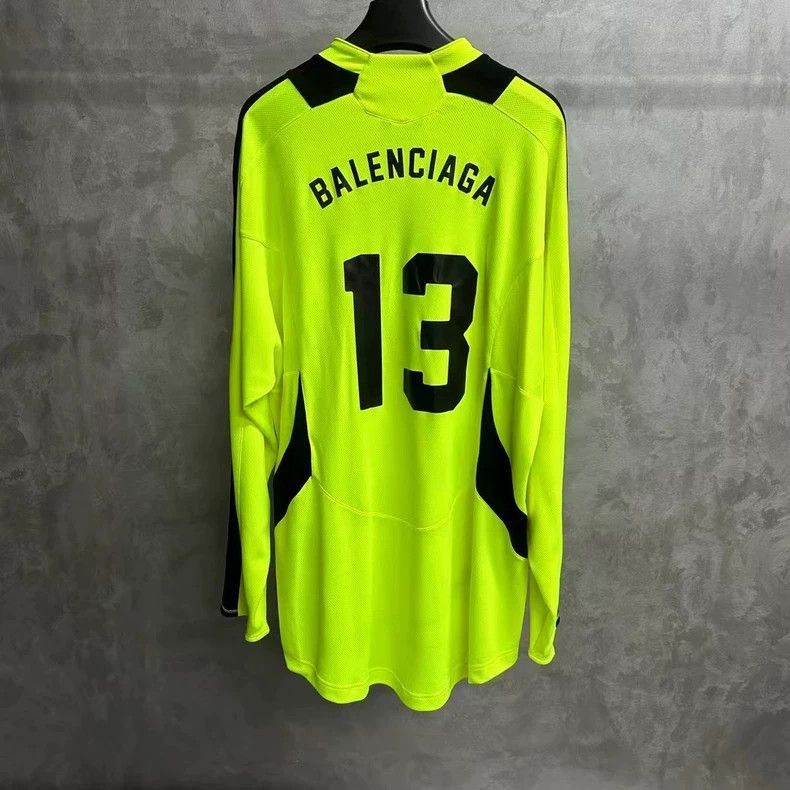 Other Balenciaga Balenciaga Neon Green Long Sleeve Soccer Top-25 Size US M / EU 48-50 / 2 - 2 Thumbnail