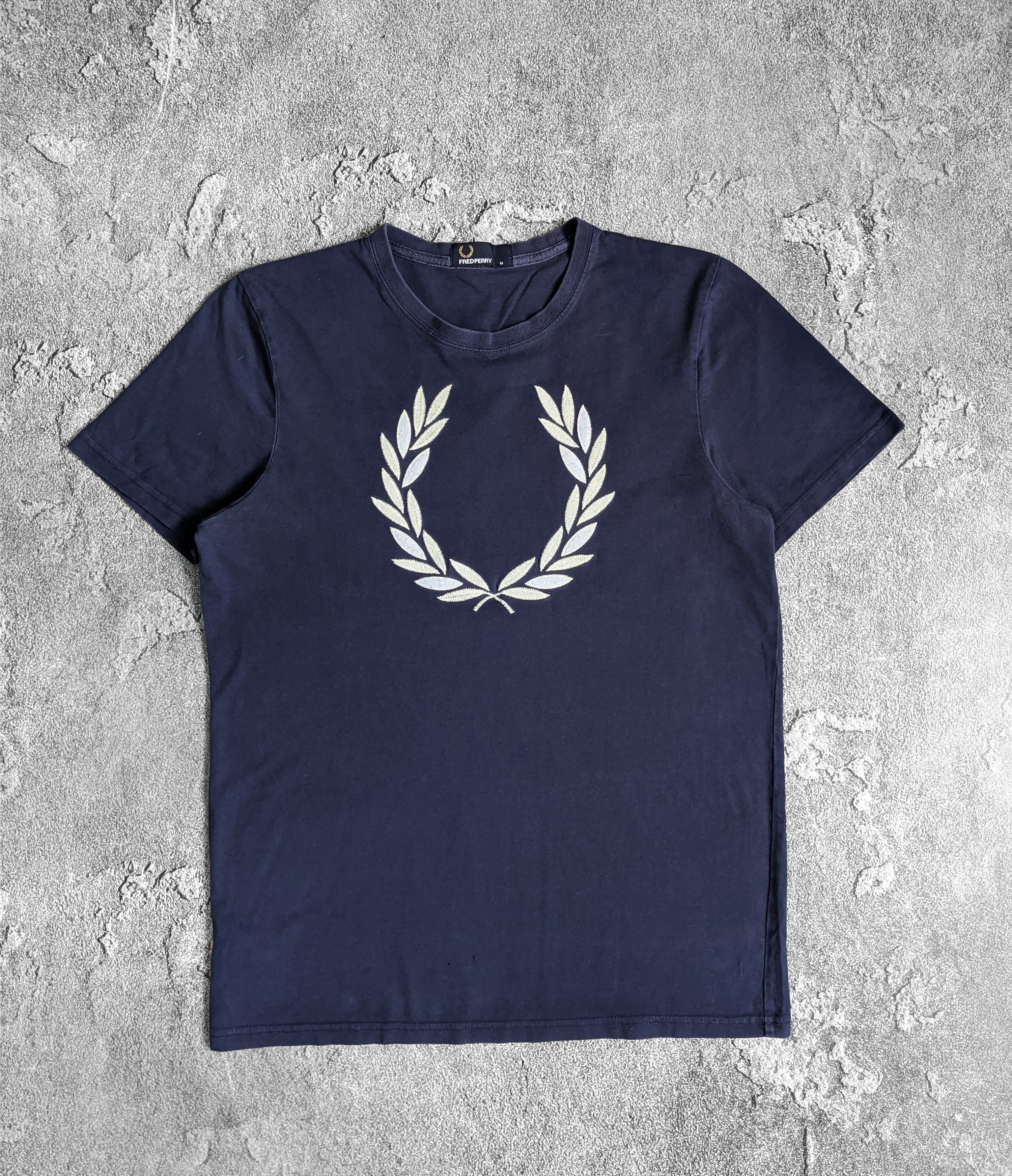 Fred Perry × Streetwear × Vintage Vintage fred perry tshirt