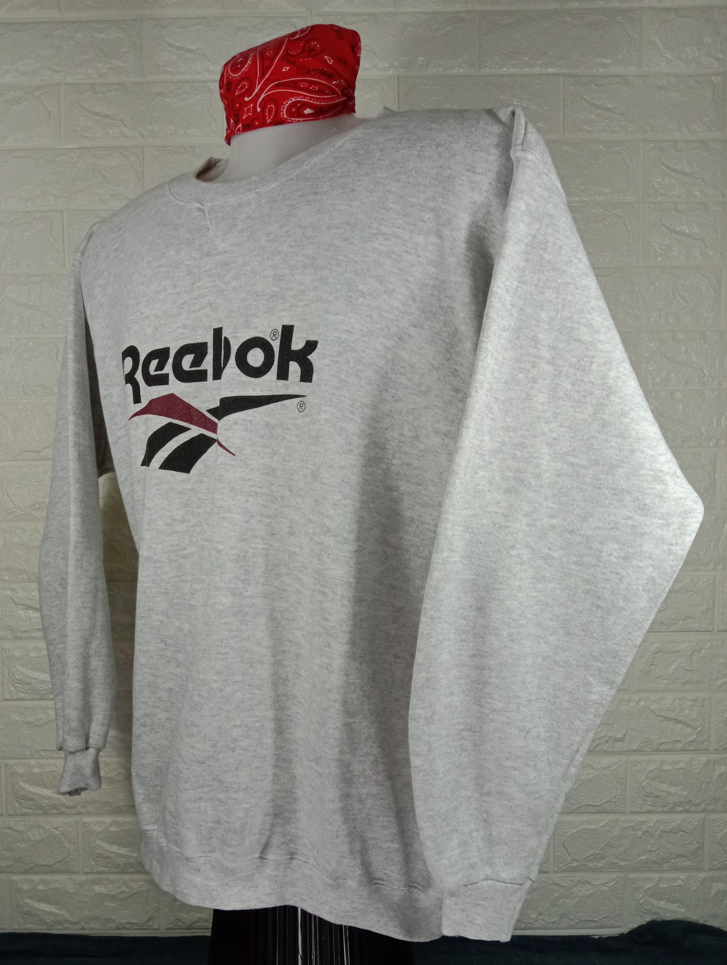 Reebok Vintage Reebok Big Logo Sweatshirt Size US L / EU 52-54 / 3 - 3 Thumbnail