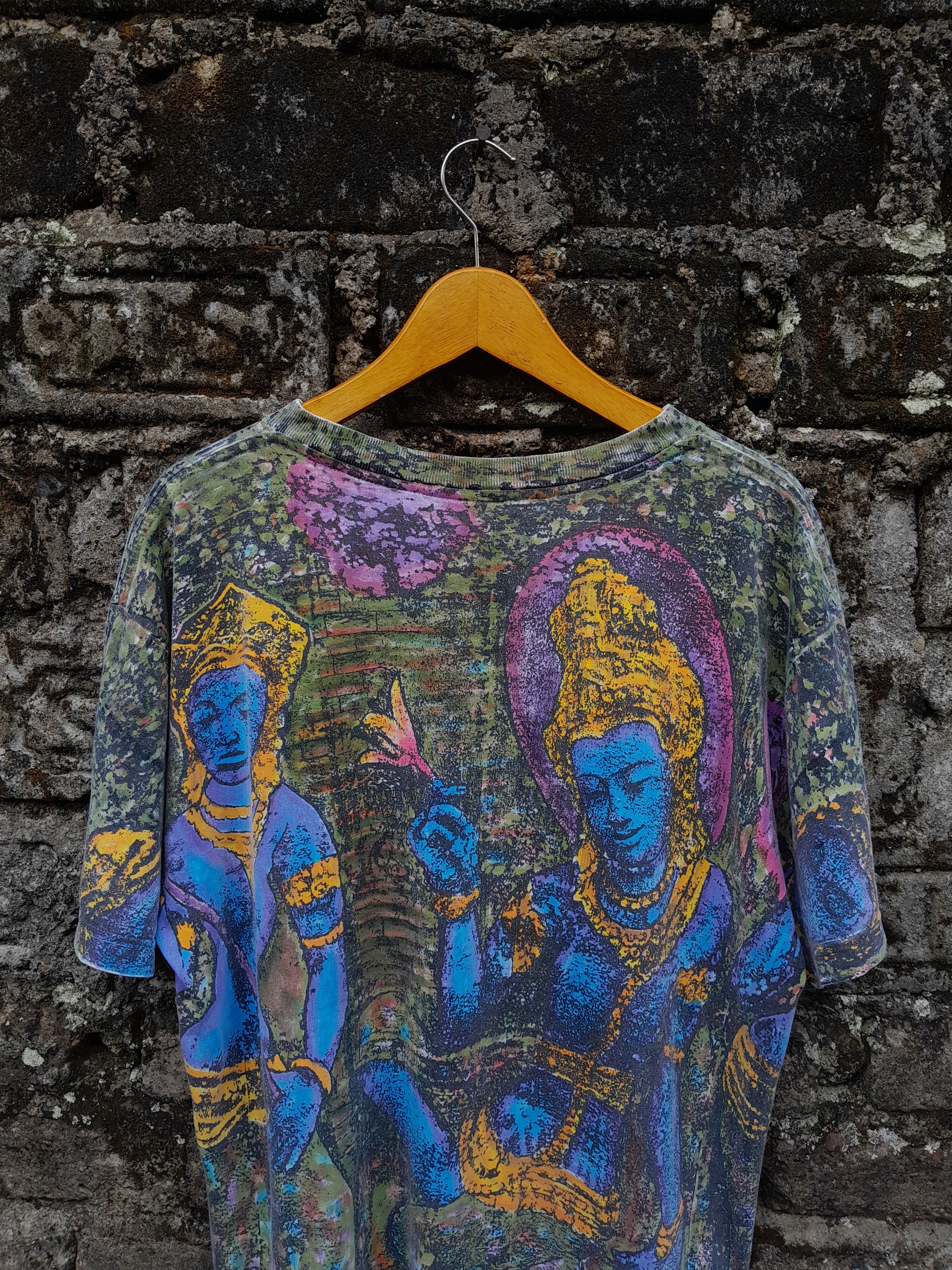 Vintage Very rare vintage 90s art all over print doble side t-shirt Size US L / EU 52-54 / 3 - 6 Thumbnail