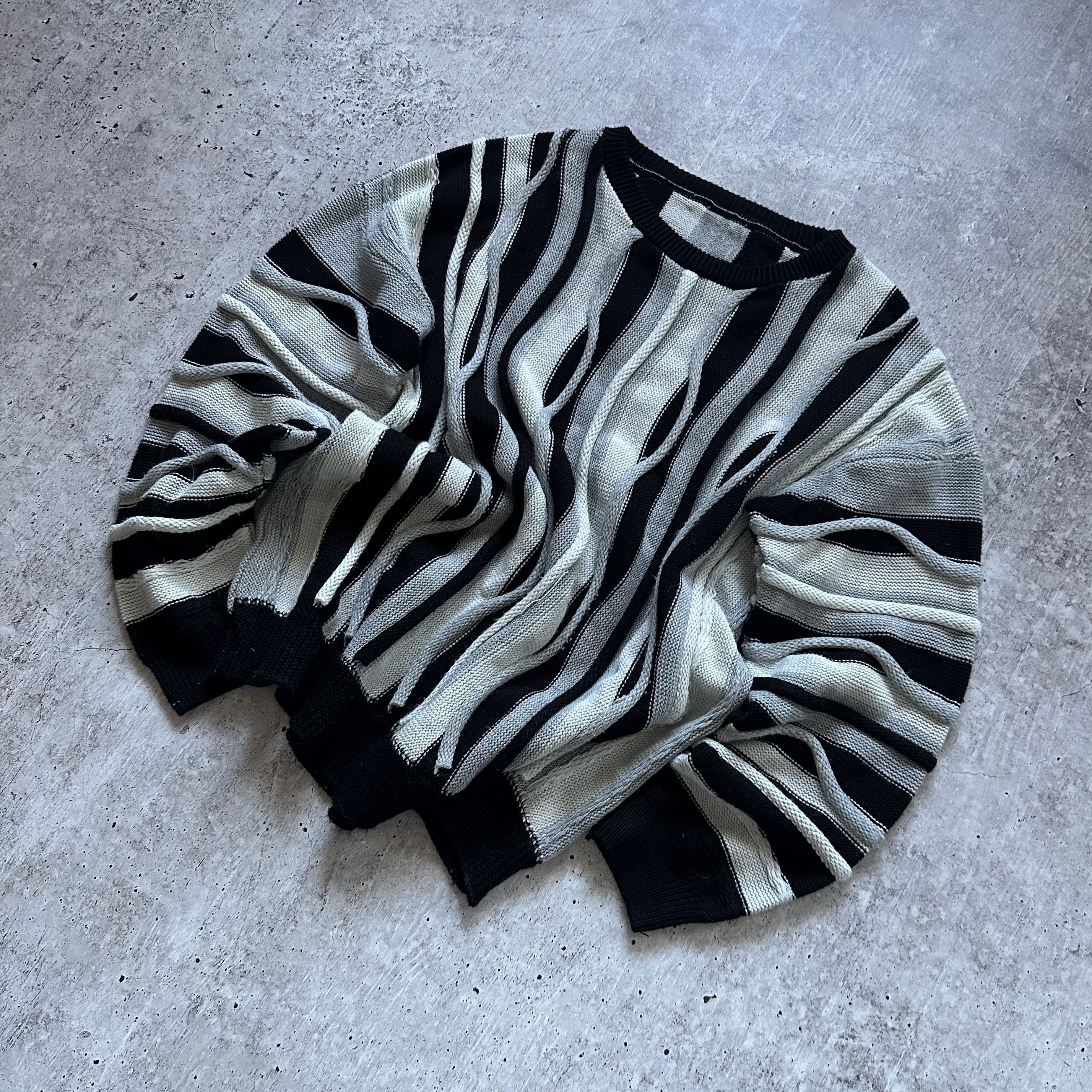 Vintage Coogi Style Vintage Baggy Boxy Knit Sweater Size US M / EU 48-50 / 2 - 1 Thumbnail