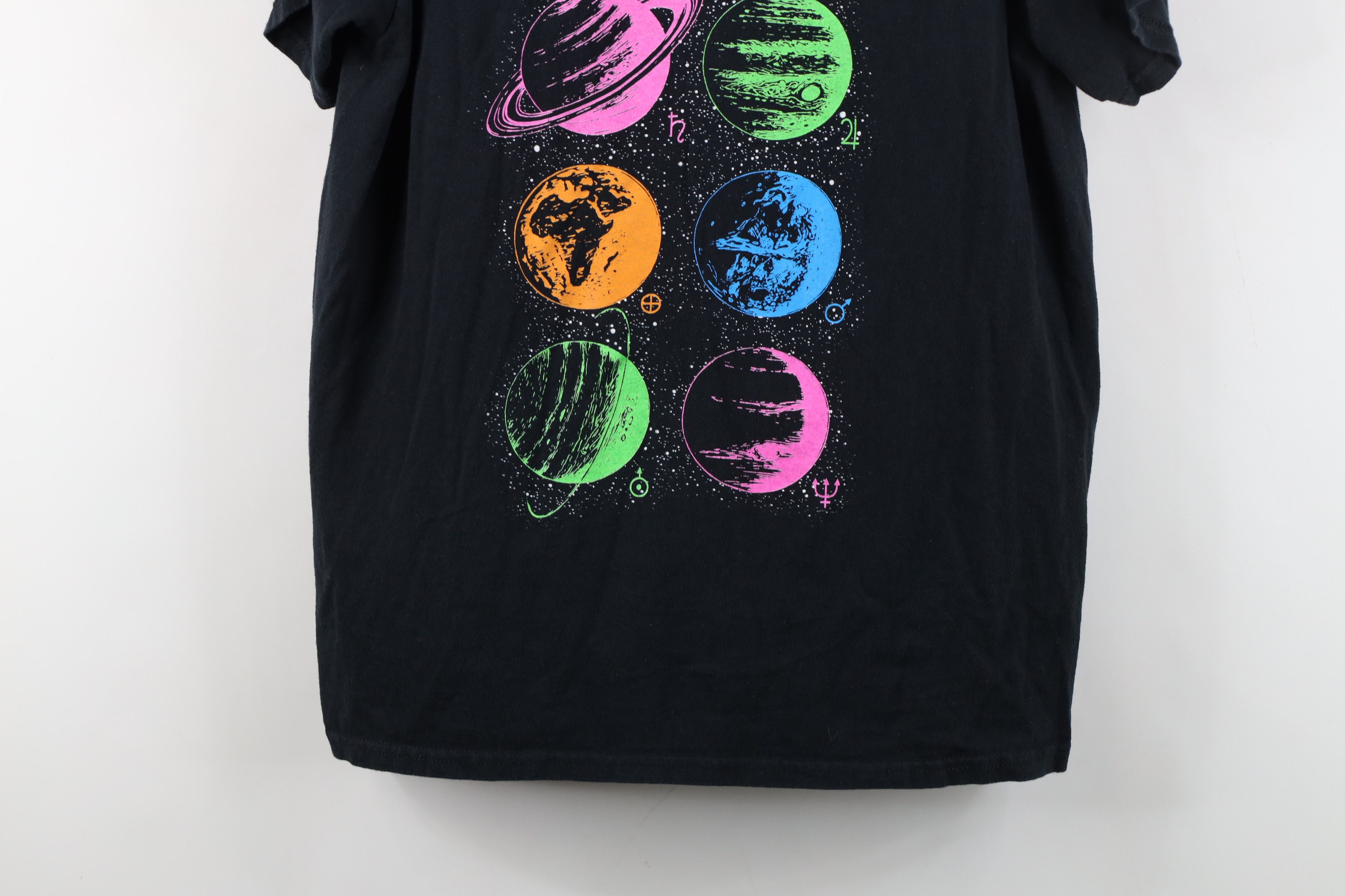 Vintage Vintage Y2K Streetwear Planet Astrology Horoscope T-Shirt Size US M / EU 48-50 / 2 - 3 Thumbnail