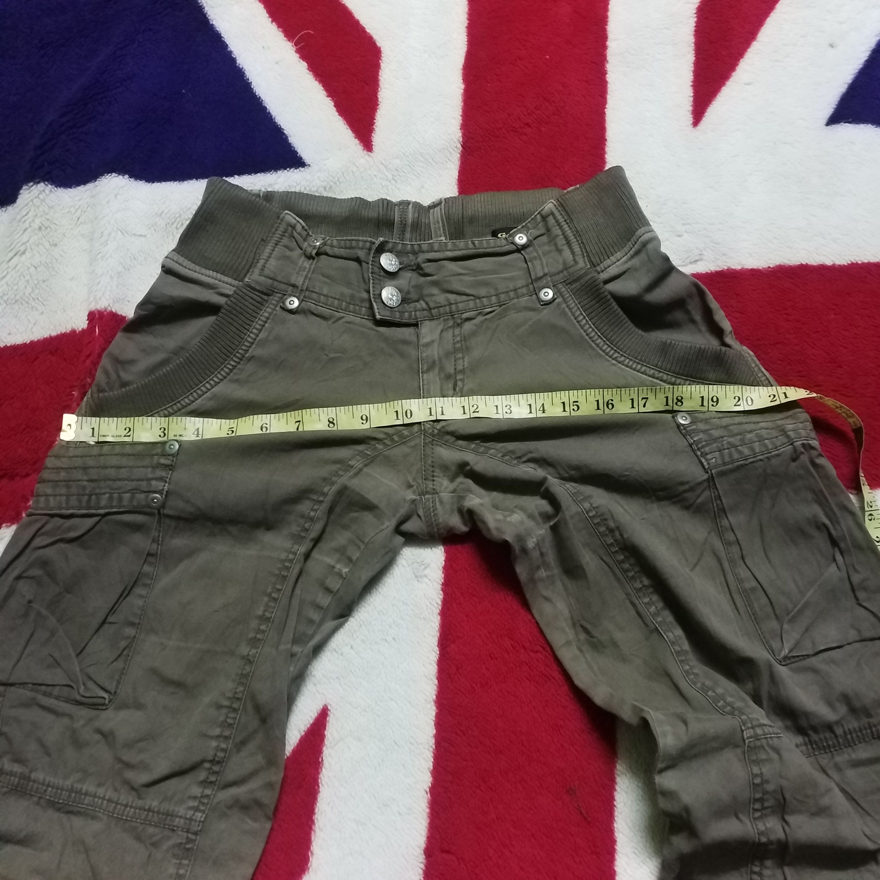 Japanese Brand LOW RISE SUPER FLARE CARGO PANT DISTRESS Size 32" / US 10 / IT 46 - 5 Thumbnail