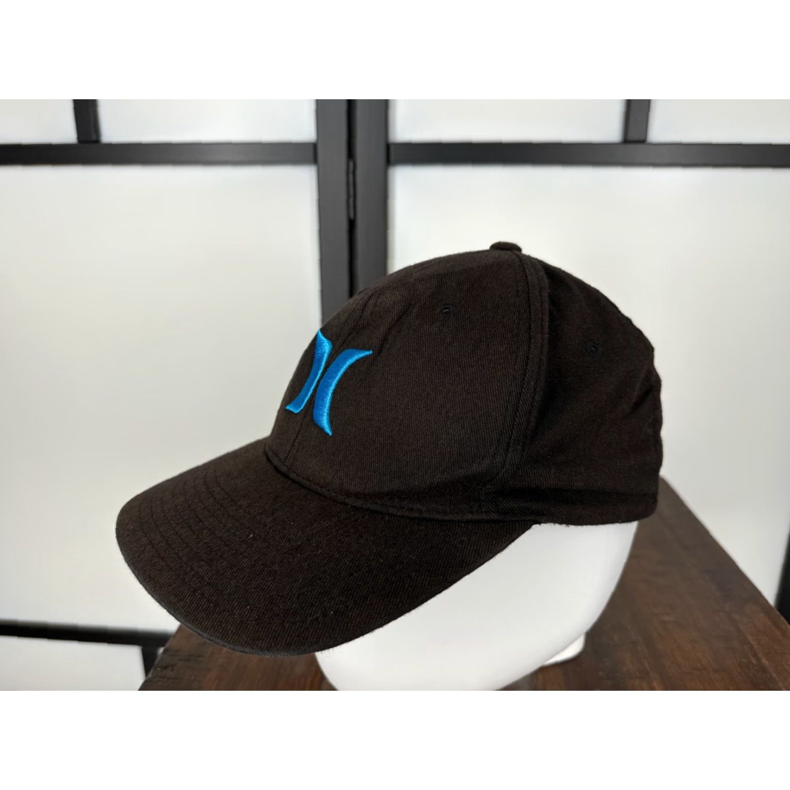 Hurley Hurley Hat Cap Fitted Adult Small Medium Black White Blue Cotton Blend Twill Baseball Cap Casual Men M XS? Size ONE SIZE - 3 Thumbnail