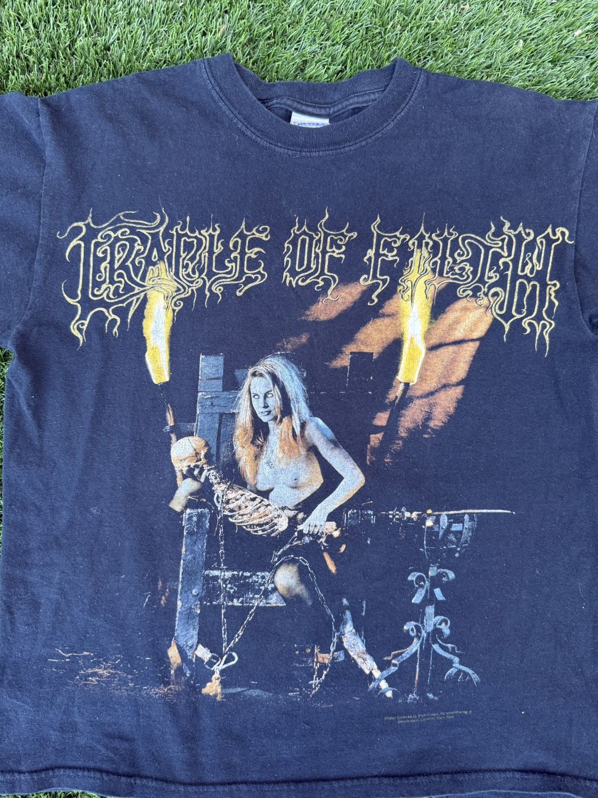 Hanes Cradle of Filth dead girls 90s tee Size US M / EU 48-50 / 2 - 2 Thumbnail