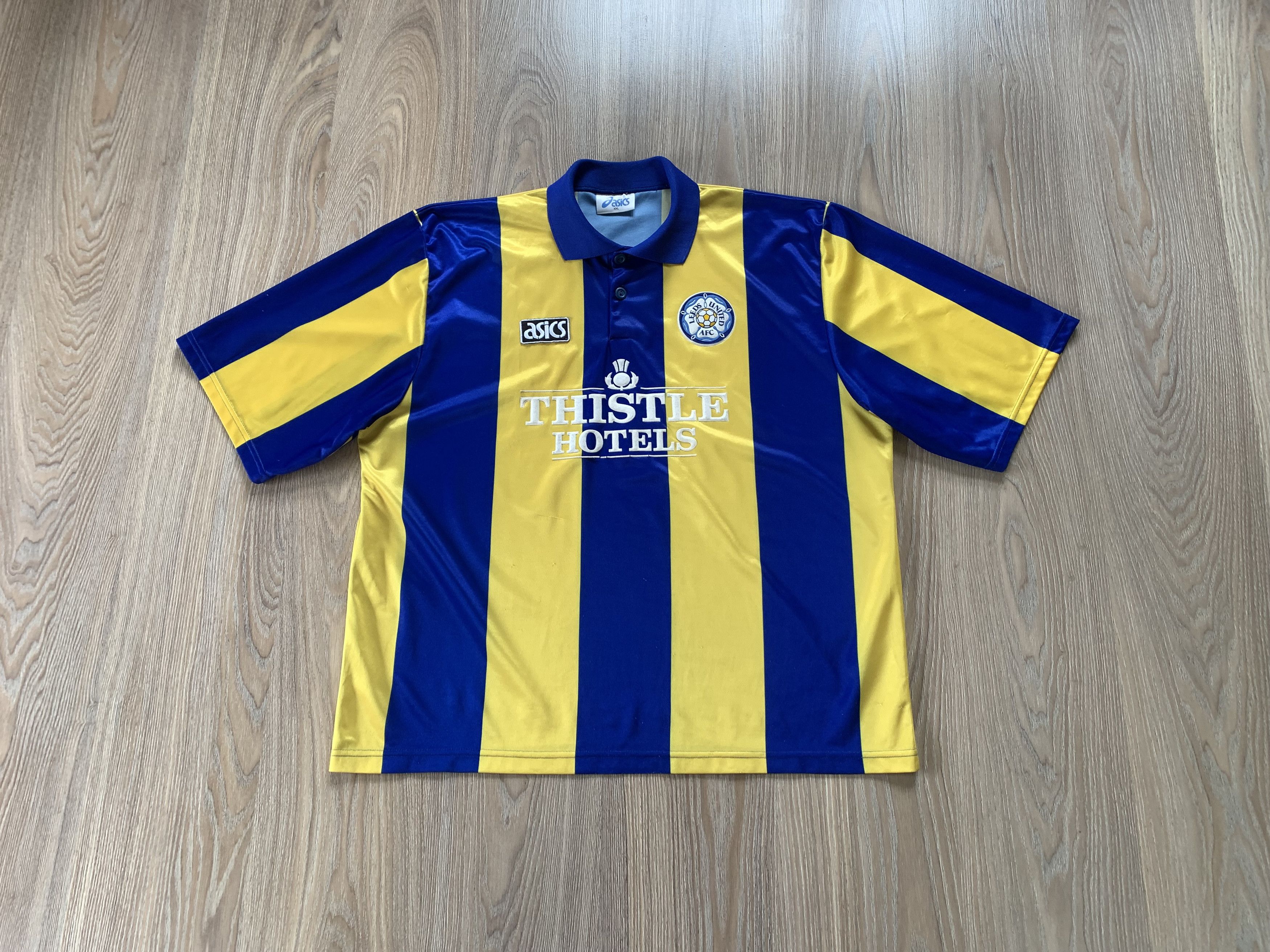Vintage Asics Leeds United AFC Shirt
