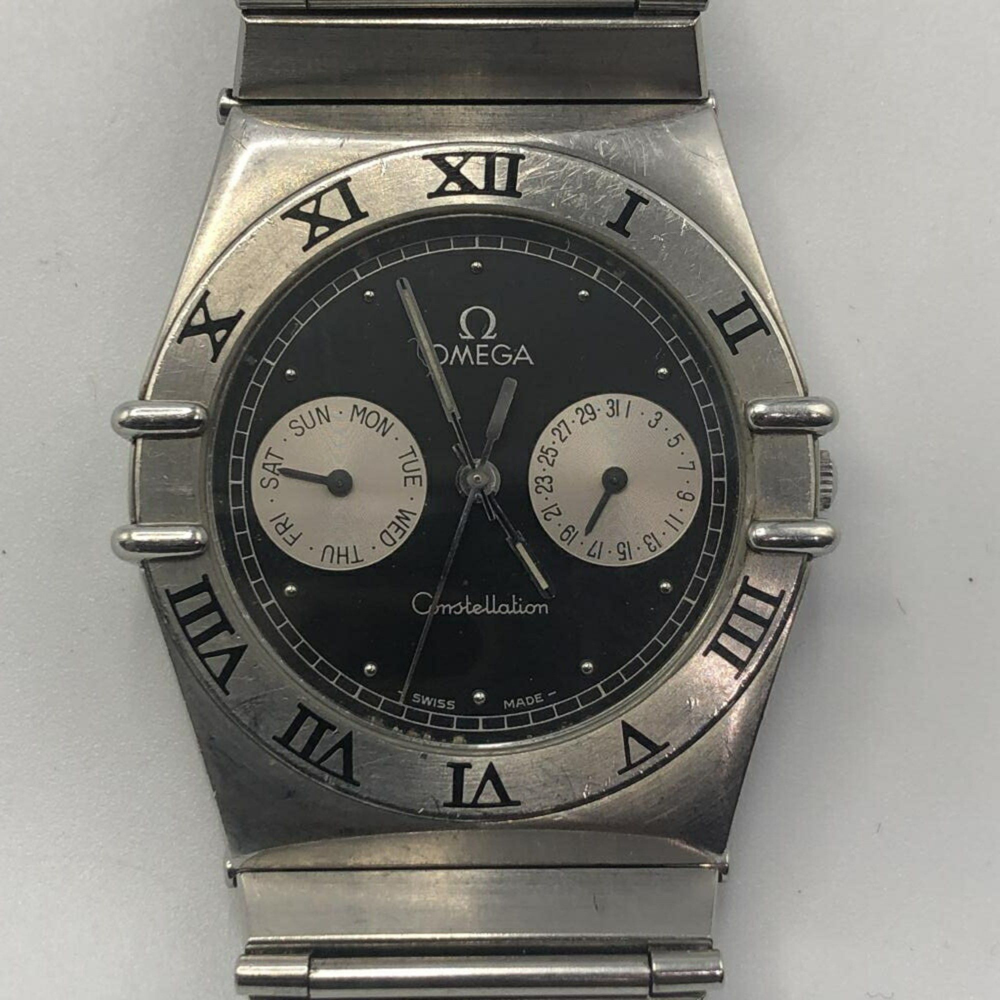image of Omega 1520.50.00 Constellation Day Date Wristwatch Quartz Omega Silver, Women's