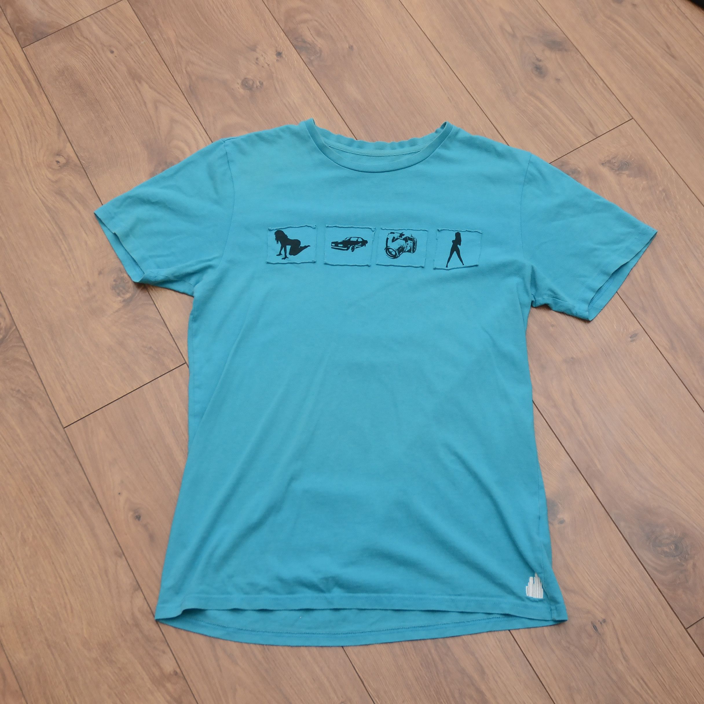 Neighborhood NEIGHBORHOOD NYC T-Shirt 4 Graphic Patches Car sexy girl Y2k Size US M / EU 48-50 / 2 - 6 Thumbnail
