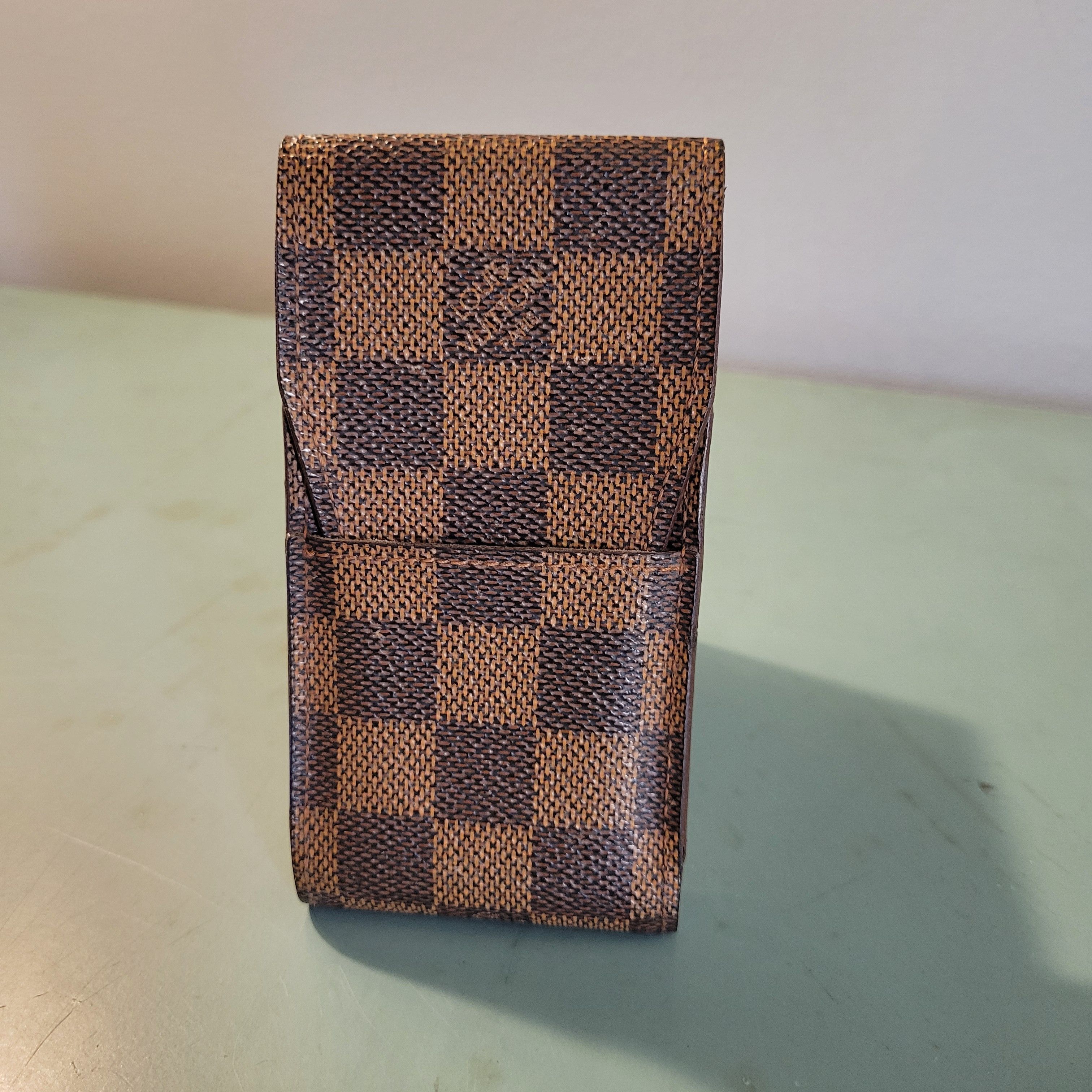 Louis Vuitton LV Damier Ebene Cigarette Case Accessory Case Size ONE SIZE - 1 Thumbnail