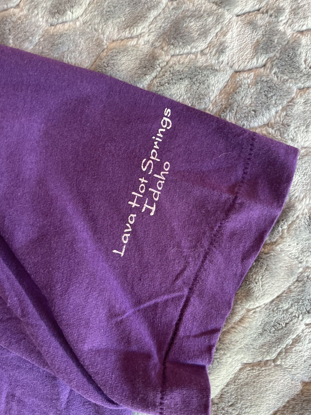 Purple × Vintage 90’s Vintage Lava Hot Springs Idaho T-Shirt Purple Size US S / EU 44-46 / 1 - 2 Thumbnail