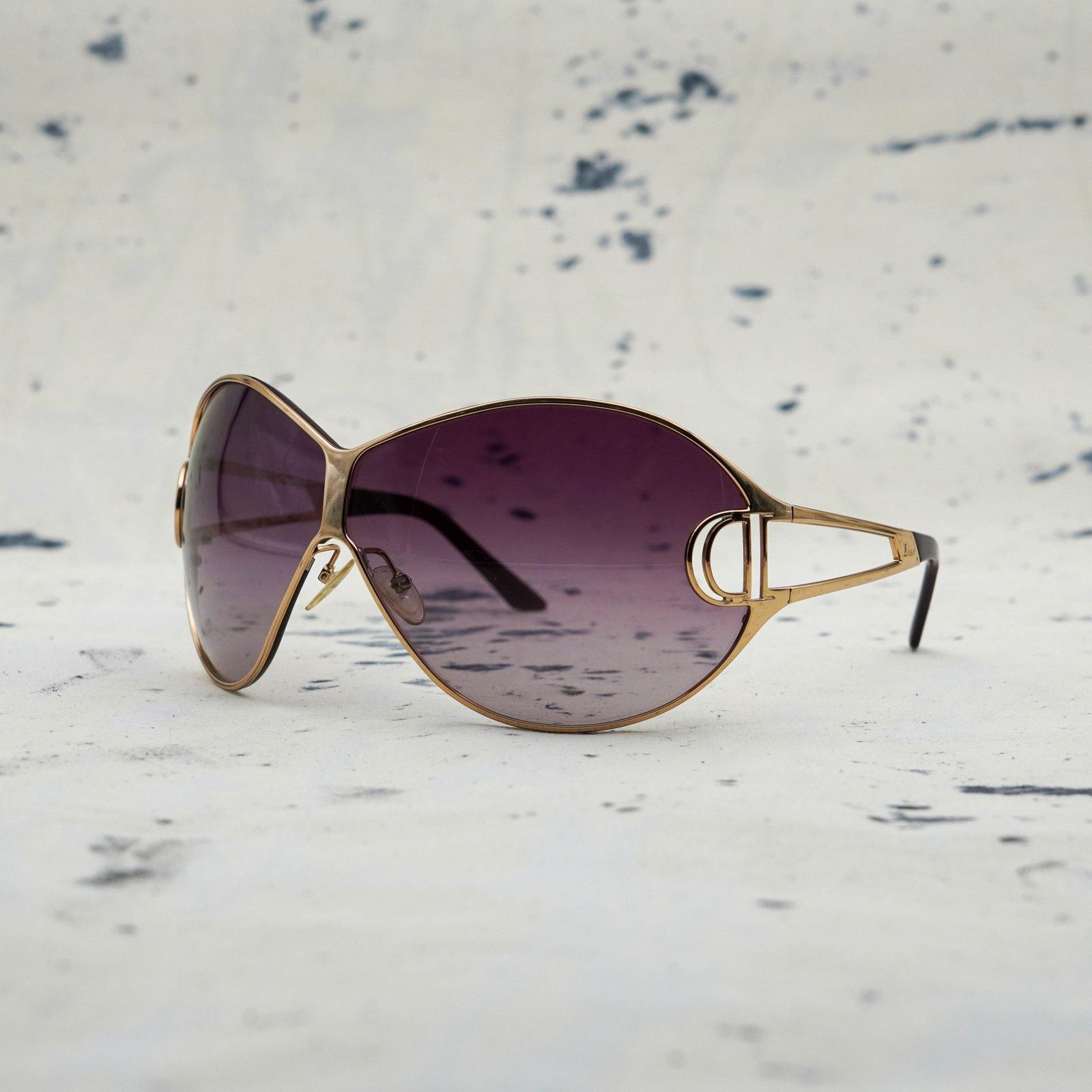 Dior Vintage dior gold logo purple gradient shield sunglasses Size ONE SIZE - 1 Thumbnail