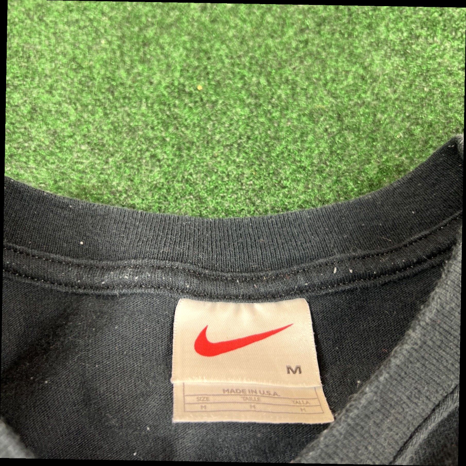 Nike Vintage 90s Nike Embroidered Swoosh T Shirt Black Travis Scott Check Logo Med Size US M / EU 48-50 / 2 - 5 Thumbnail