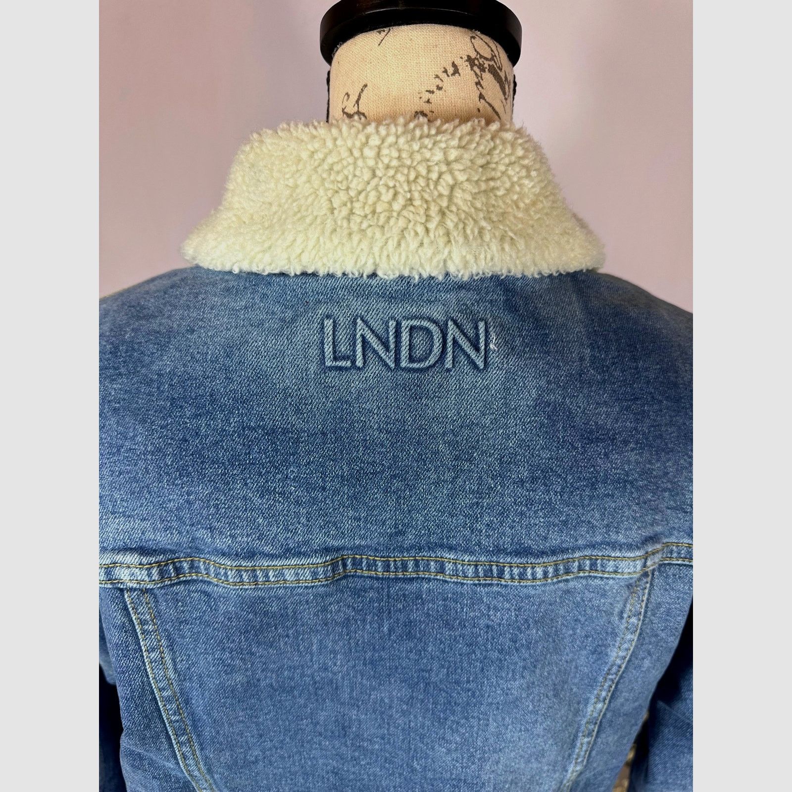 Other LNDN Landon Denim Sherpa Lined Jacket Medium Wash XS/S Size S / US 4 / IT 40 - 18 Thumbnail