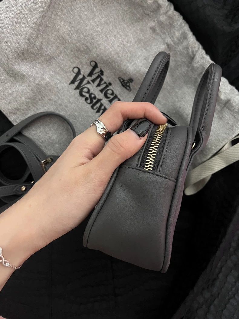 Vivienne Westwood Vivienne Westwood size os Saturn YASMINE bowling bag, hand Size ONE SIZE - 8 Thumbnail