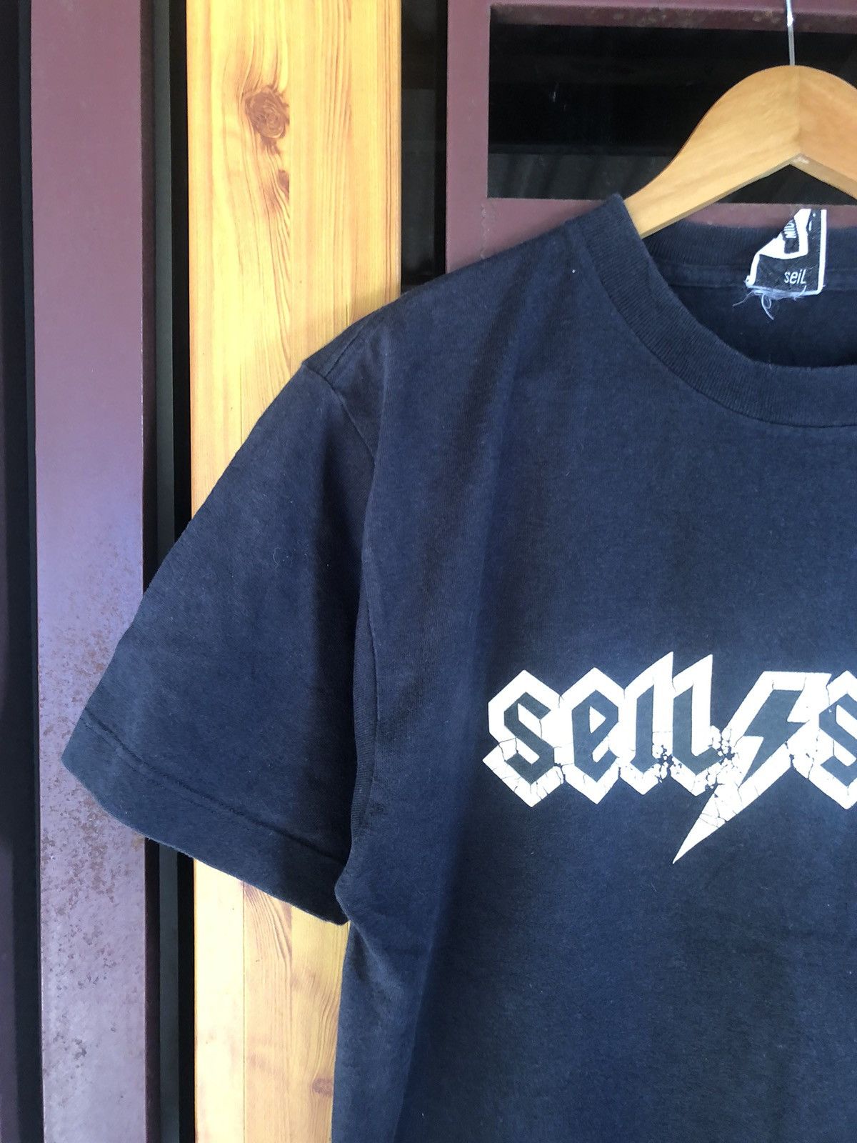 Japanese Brand 🔥Vintage 90s🔥Old School Seil Surf Crew Tshirts Size US M / EU 48-50 / 2 - 9 Thumbnail