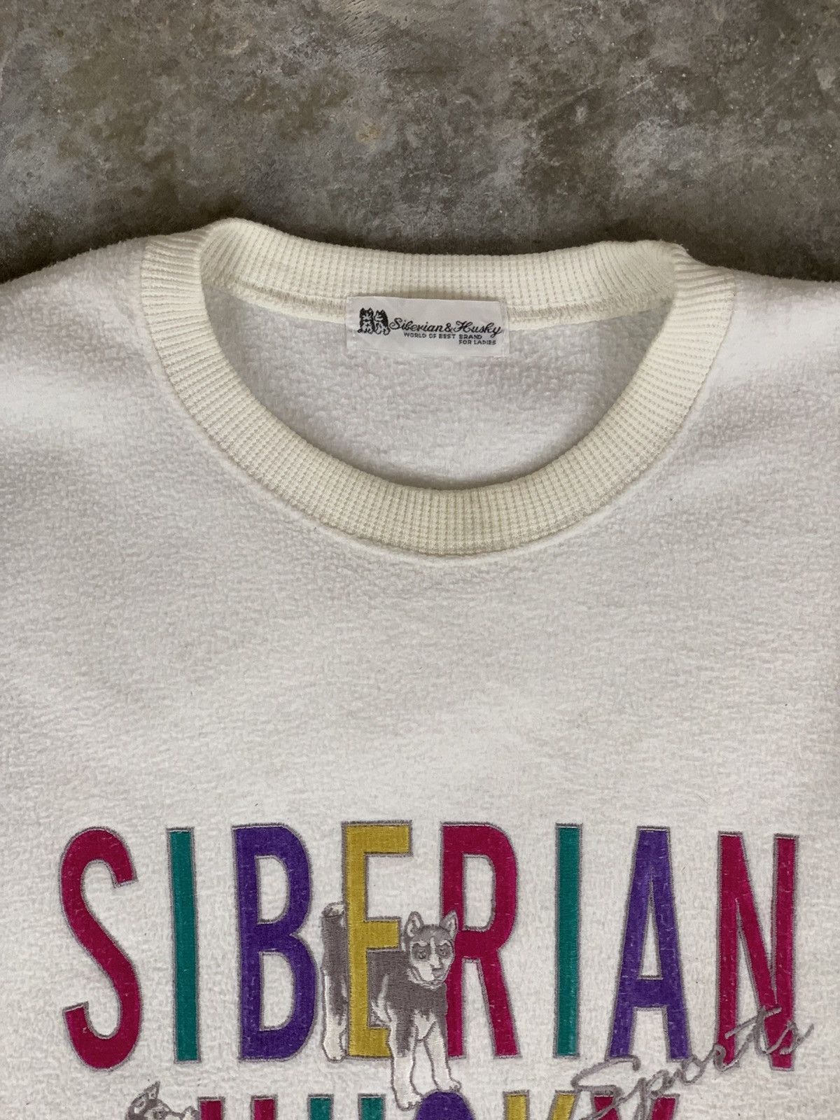 Vintage Siberian Husky Sweatshirt Size US L / EU 52-54 / 3 - 3 Thumbnail