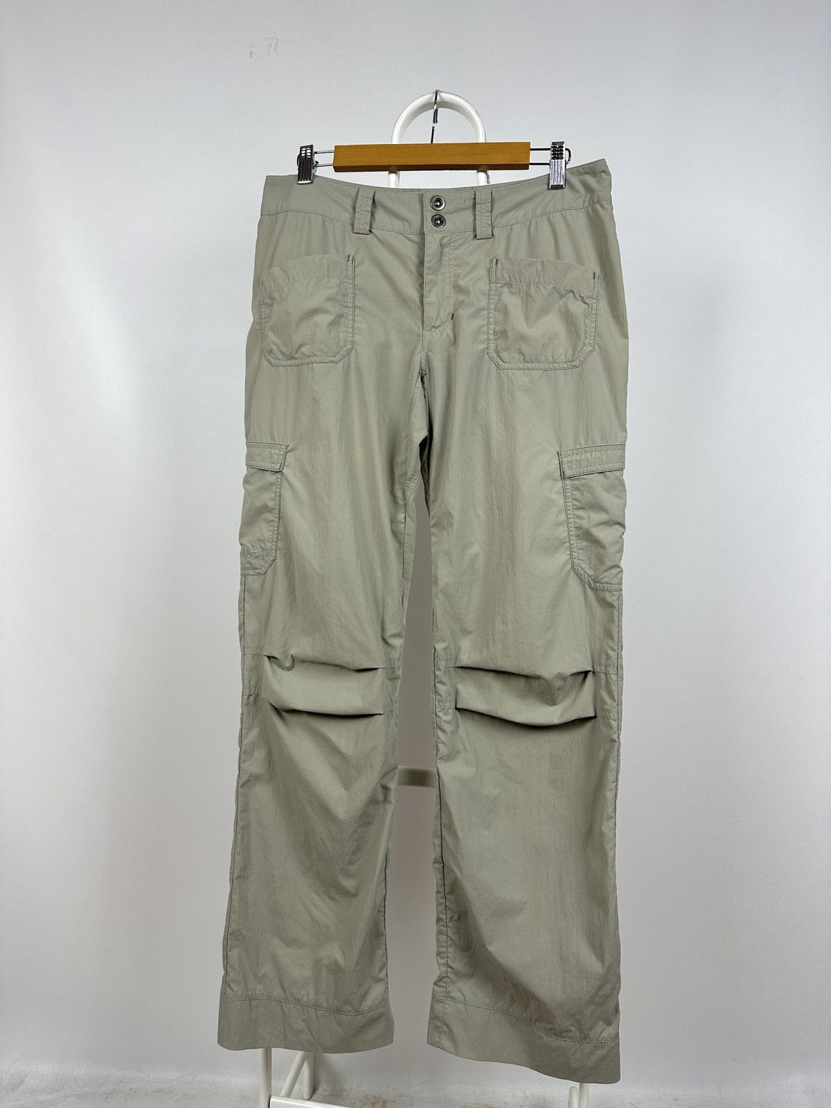 Arc'teryx Vintage Arcteryx Nylon Light Grey Cargo Pants Travis Style Size US 31 - 5 Thumbnail