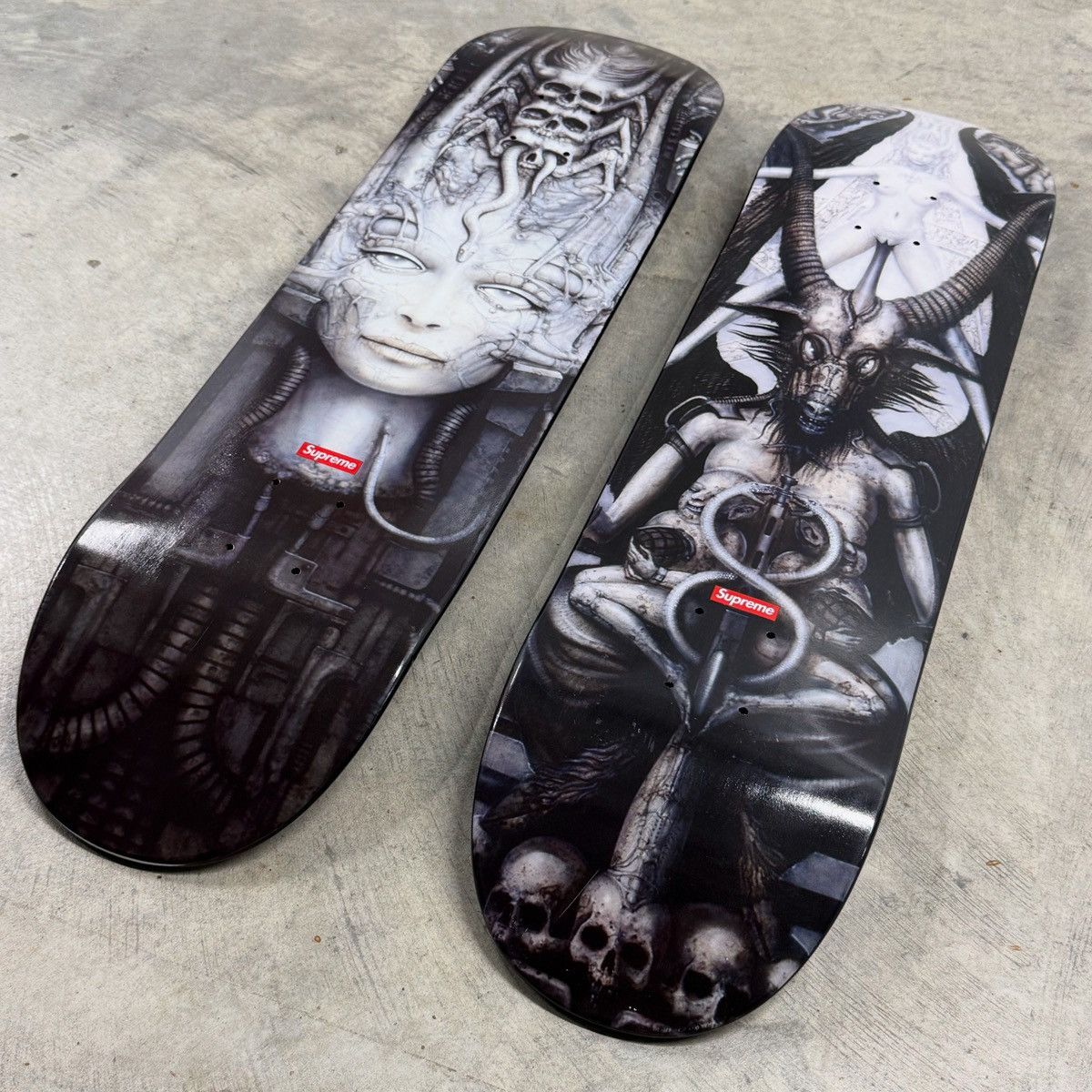 Supreme Supreme F/W14 H.R. Giger The Spell lV & Li ll Deck Set Size ONE SIZE - 2 Thumbnail