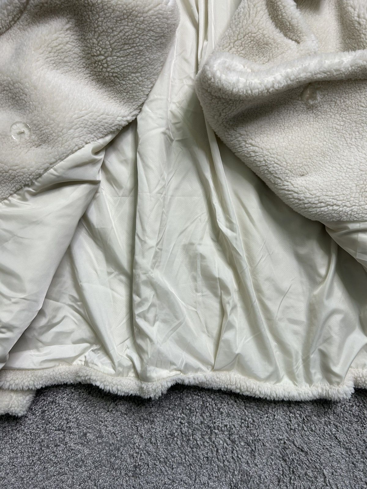 Gap × Vintage Vintage Y2K Faux Fur Sherpa Double Breasted Coat Jacket Size M / US 6-8 / IT 42-44 - 4 Thumbnail