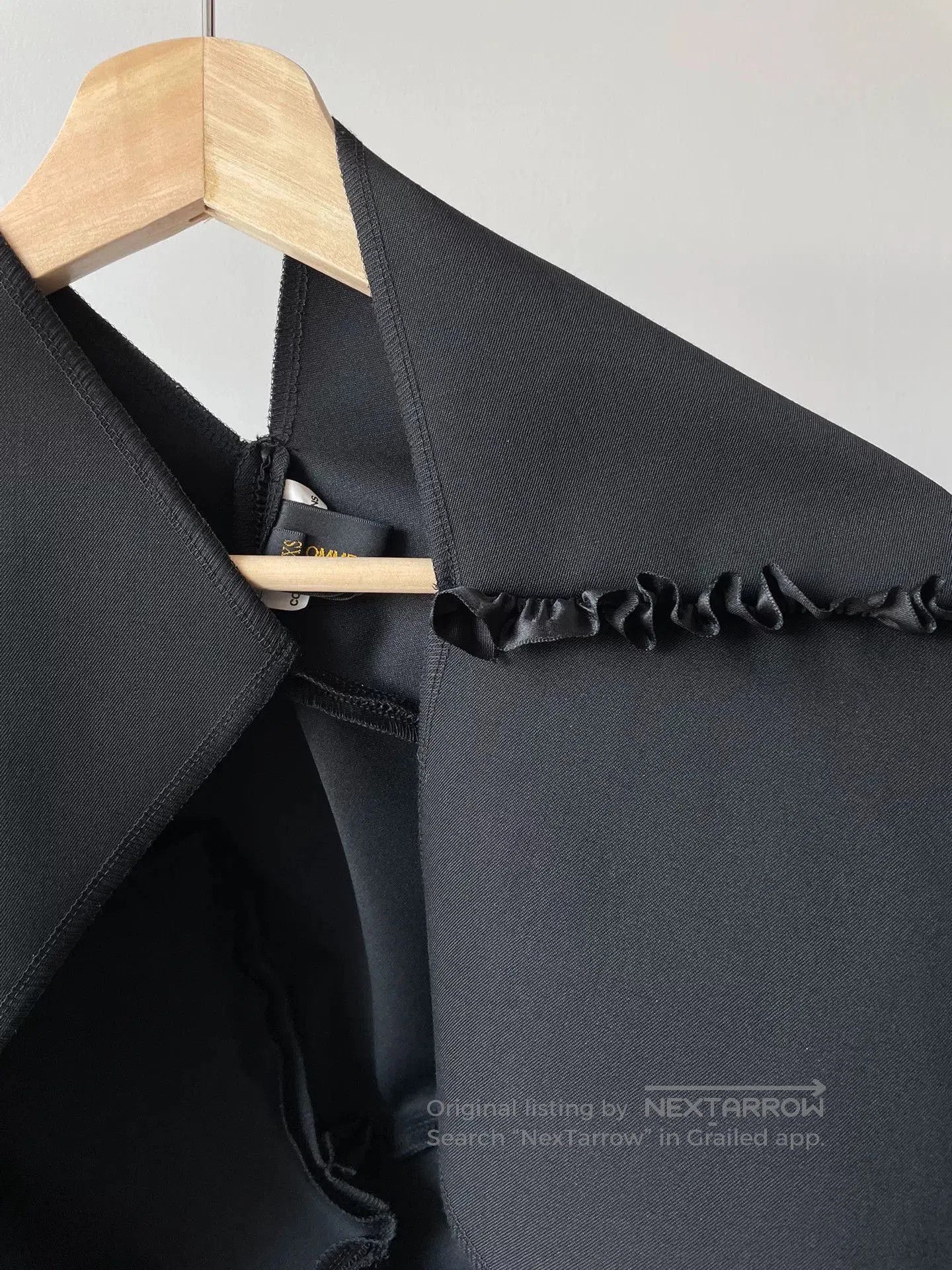 Comme des Garcons Comme des Garçons Runway Ruffle Coat. Size XS / US 0-2 / IT 36-38 - 3 Thumbnail