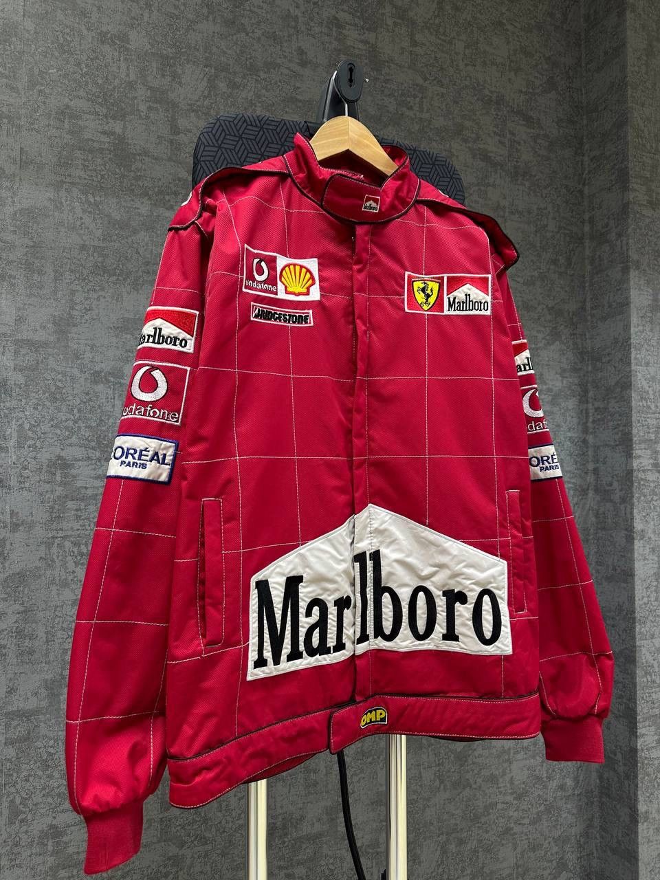 Ferrari × Vintage Vintage Ferarri Marlboro Racing Red Formula Uno Jacket Size US L / EU 52-54 / 3 - 13 Thumbnail
