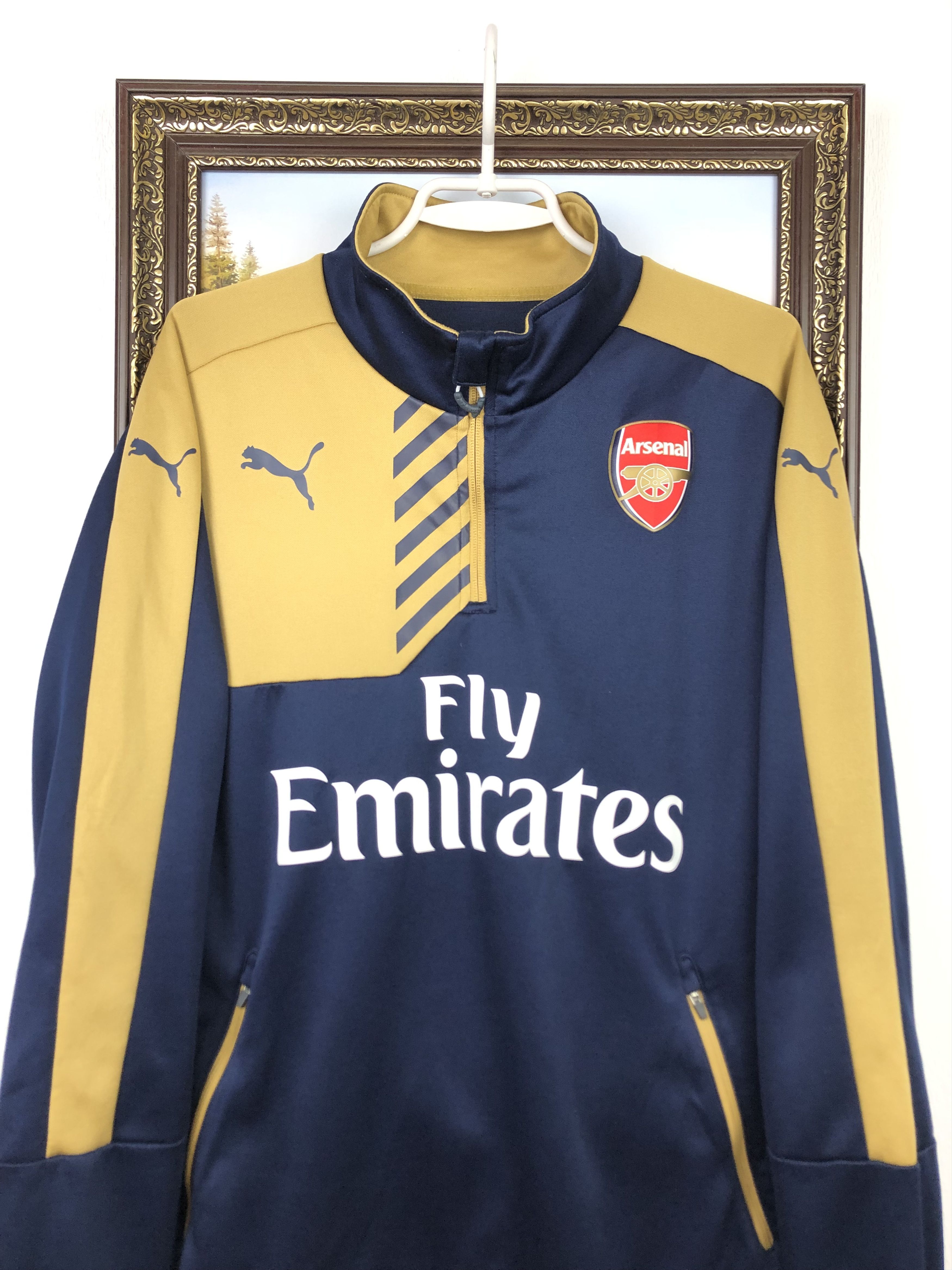 Other Arsenal Football Sweatshirt Soccer Jacket Puma Mens Gunners Size US L / EU 52-54 / 3 - 2 Thumbnail