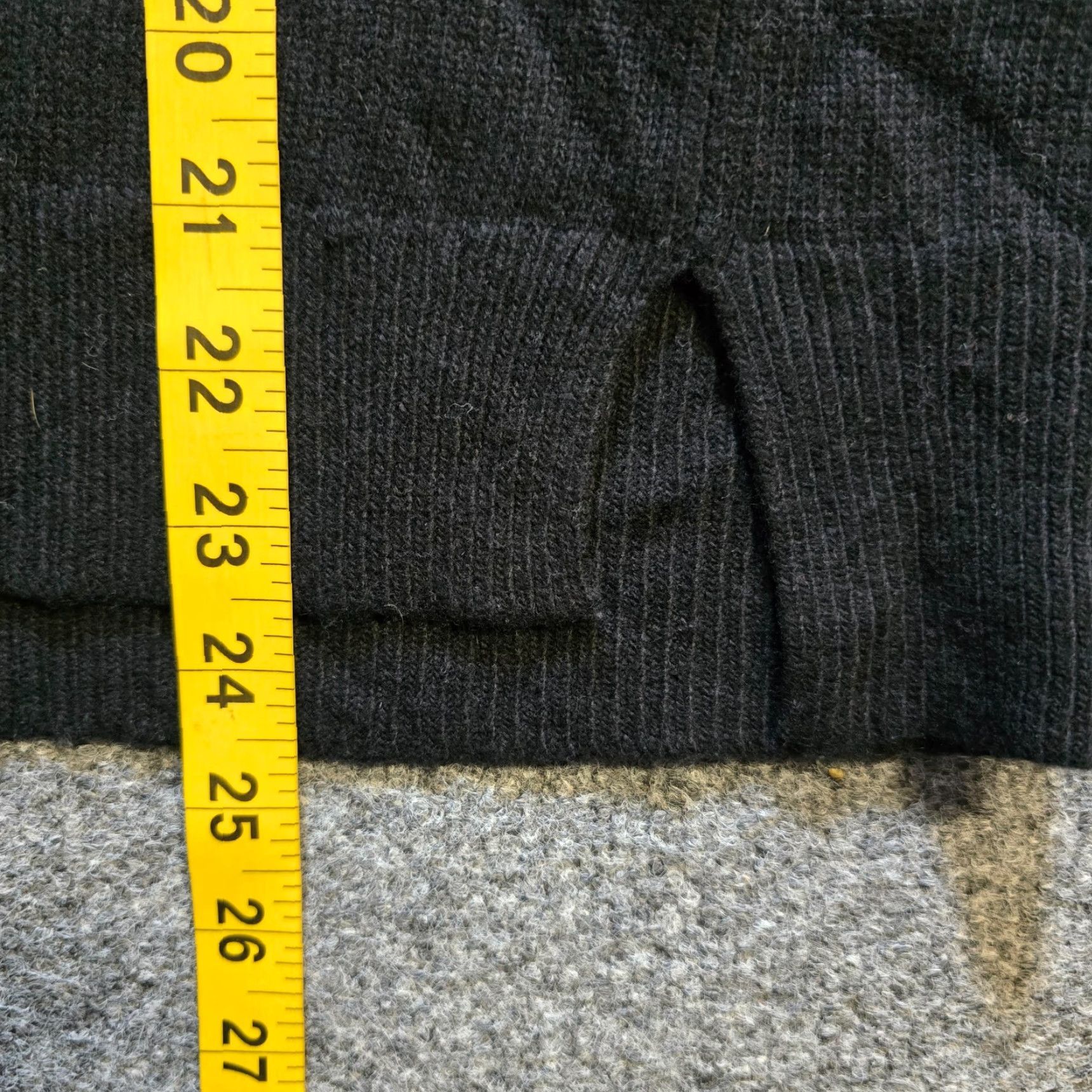 J.Crew J.CREW Sweater Womens XS Black Wool Leather Elbow Patches Casual Minimalist Pullover Knit V-Neck - Woman - Regular Fit Size XS / US 0-2 / IT 36-38 - 6 Thumbnail