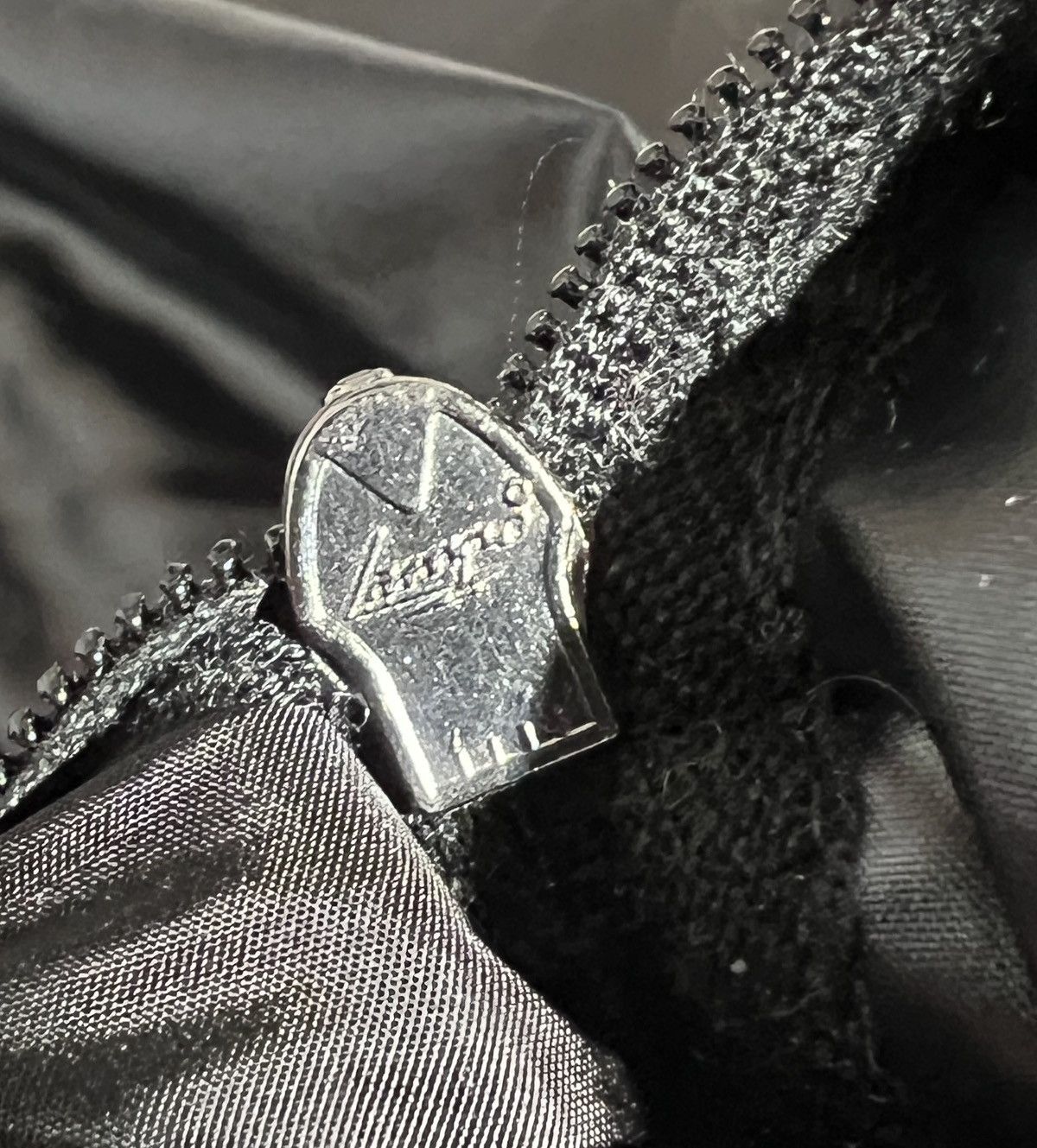 Moncler Moncler Size 2 Vernet Giubbotto Down Jacket Size US M / EU 48-50 / 2 - 21 Thumbnail