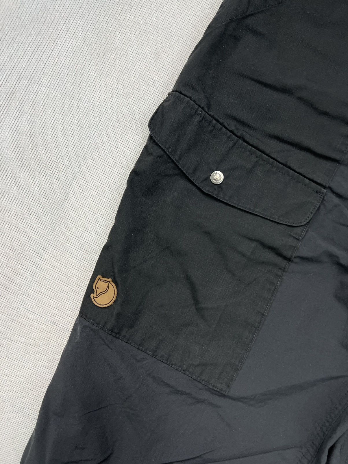 Fjallraven Cargo Pants Fjallraven Small Logo Pocket Size US 32 / EU 48 - 2 Thumbnail
