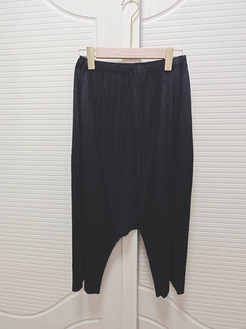Issey Miyake issey miyake size:1 Seven-inch low-crotch pants Size US 27 - 1 Thumbnail