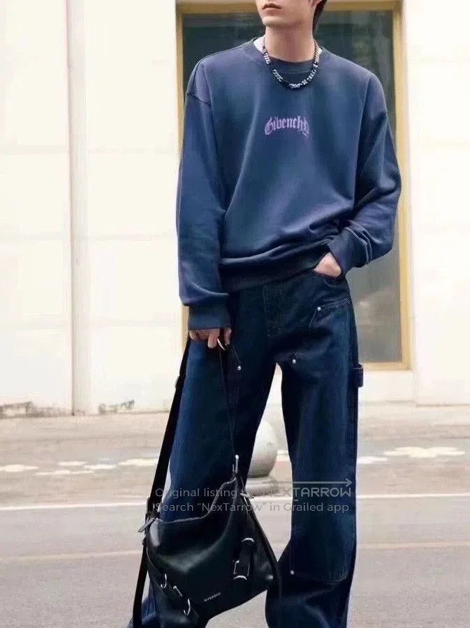 Givenchy Givenchy Blue Lightning Kanji Longsleeve. Size US XS / EU 42 / 0 - 5 Thumbnail