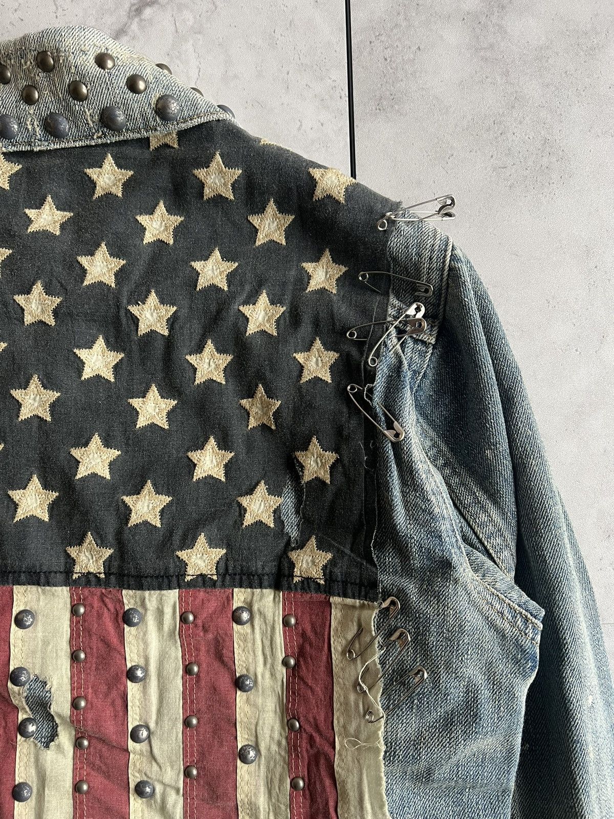 Ralph Lauren Ralph Lauren Studded American Flag Safety Pin Denim Jacket Size US M / EU 48-50 / 2 - 5 Thumbnail