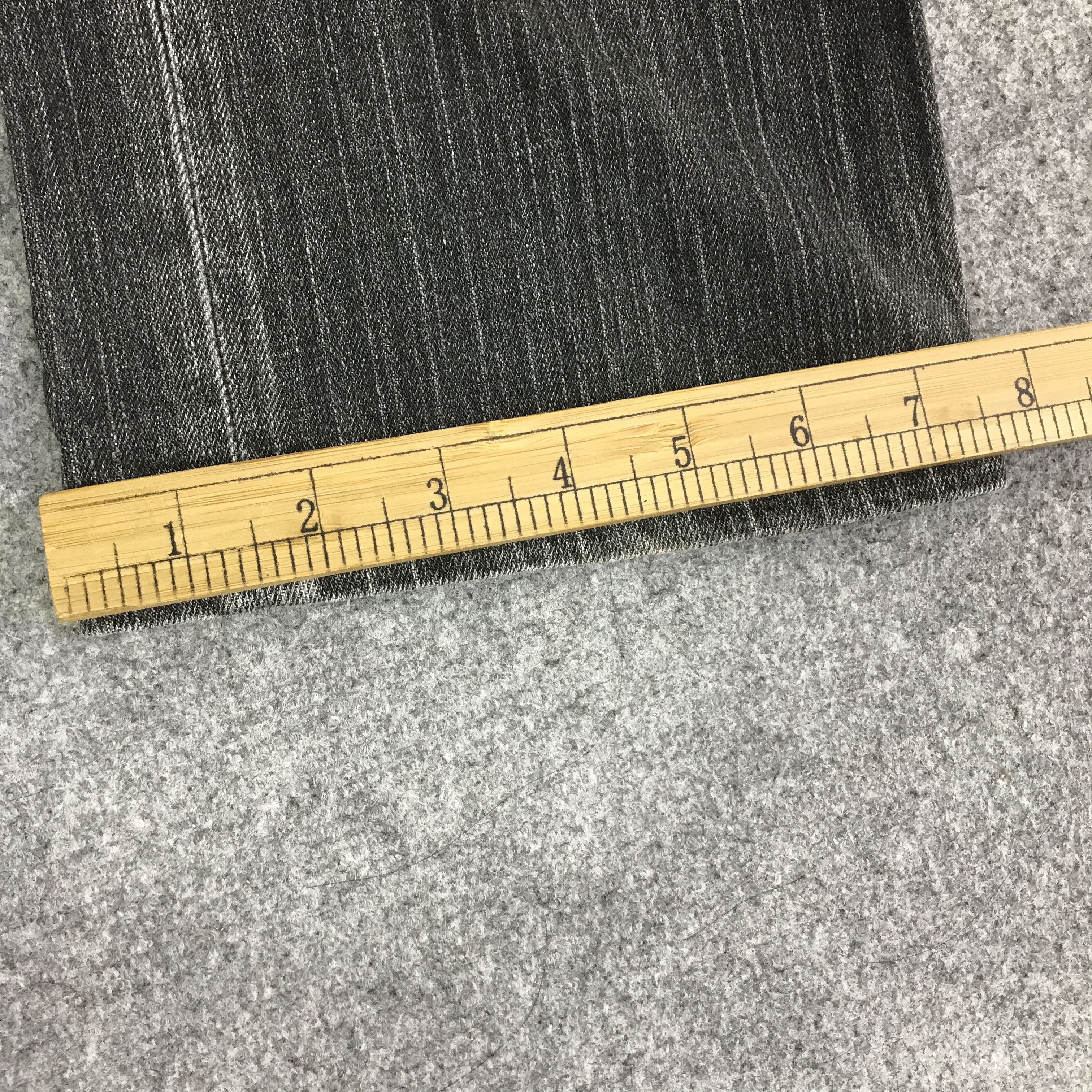 Japanese Brand Japanese Brand Uniqlo Black faded Denim jeans pants K74B13 Size US 30 / EU 46 - 11 Thumbnail