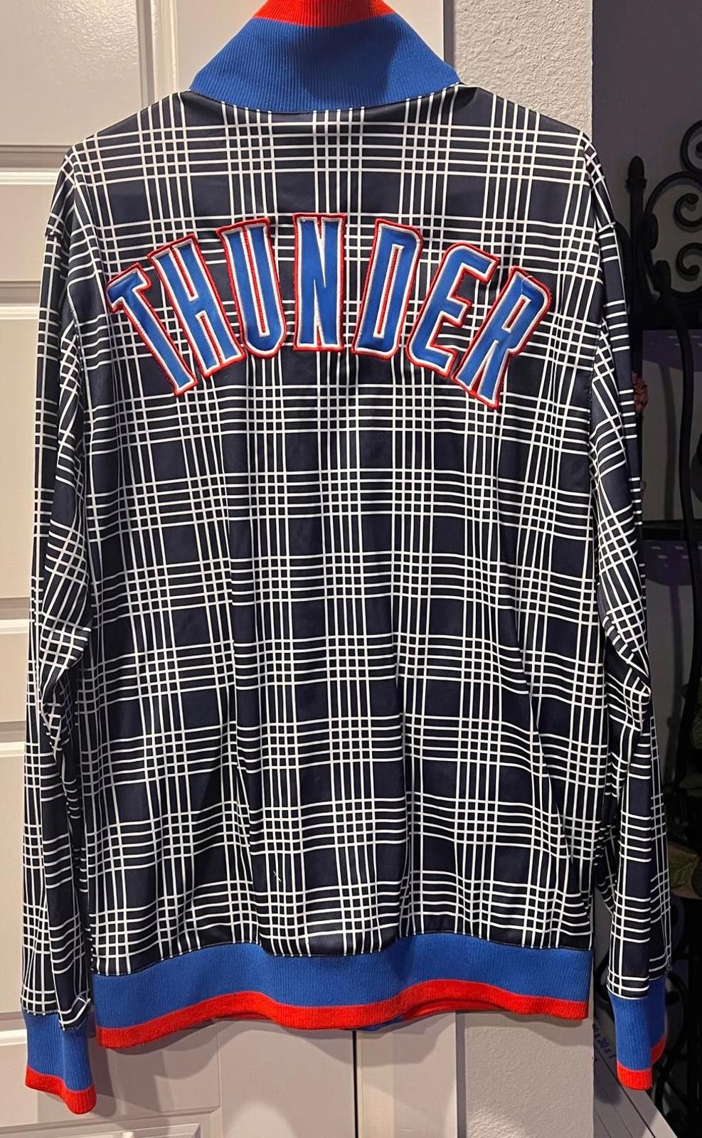 NBA OKC Thunder NBA Blue Label Men's Varsity Jacket Size L Size US L / EU 52-54 / 3 - 3 Thumbnail