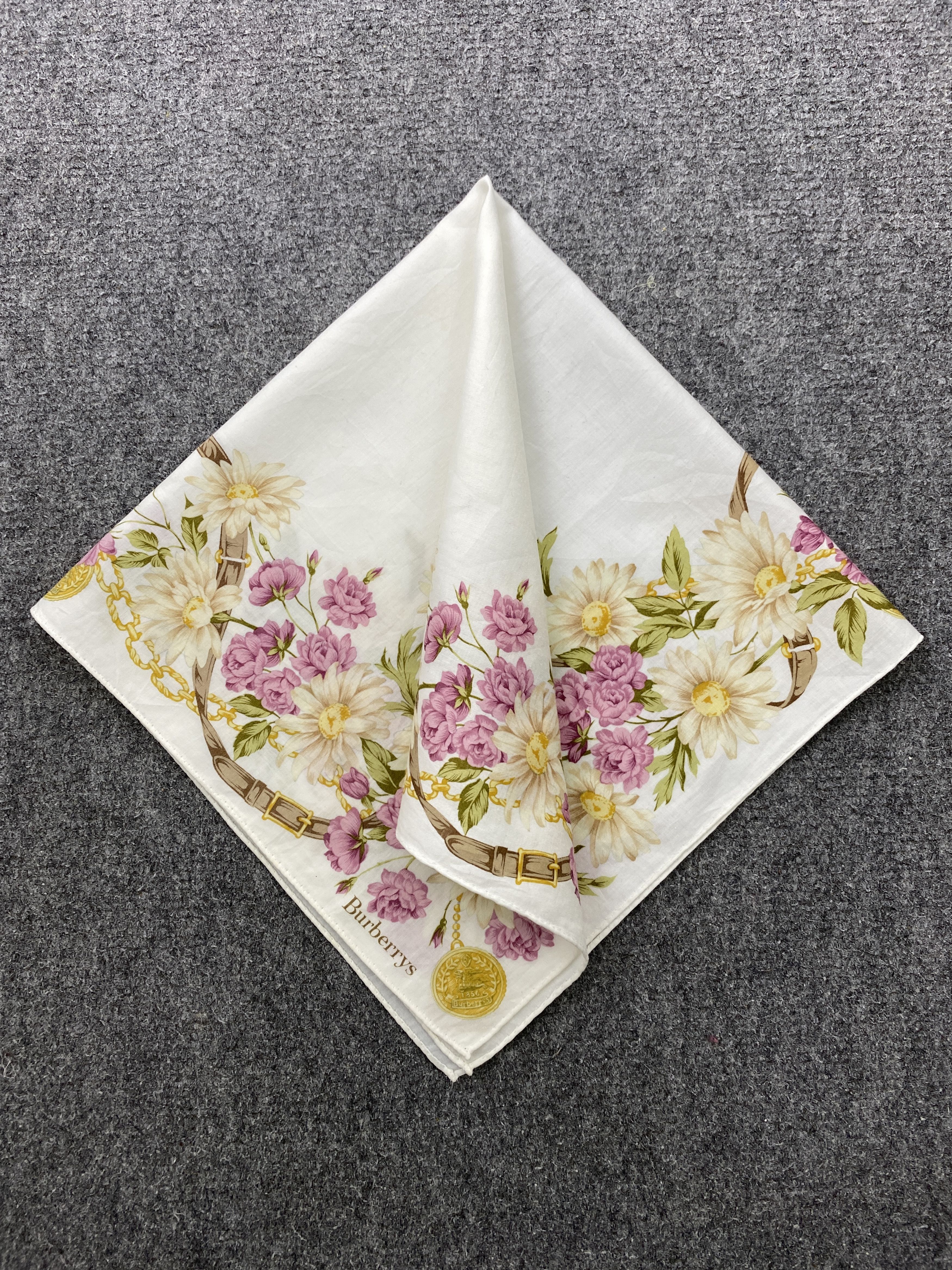 Burberry Burberry Handkerchief / Bandana / Neckerchief HKC0681 Size ONE SIZE - 4 Thumbnail