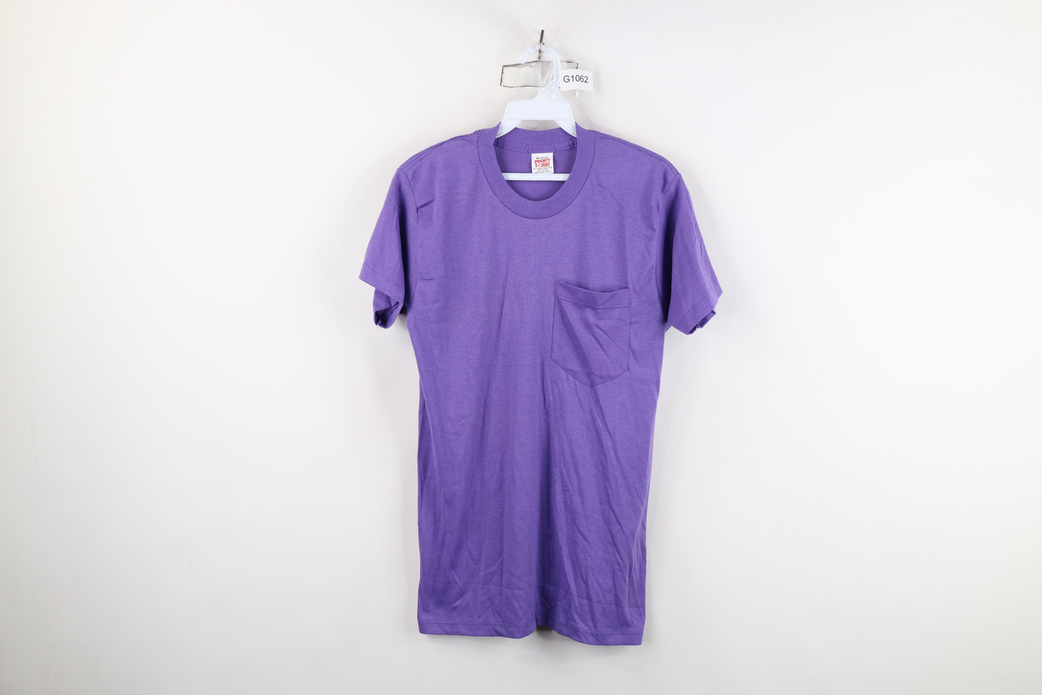 Vintage Deadstock Vintage 70s Streetwear Pocket T-Shirt Purple USA Size M / US 6-8 / IT 42-44 - 1 Thumbnail
