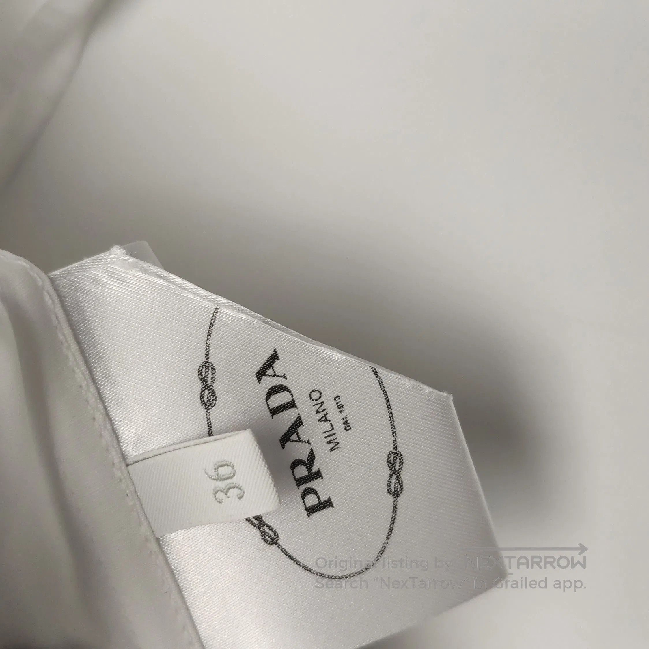 Prada Prada Cotton Long Sleeve Button. Size XXS / US 00 / IT 34 - 8 Thumbnail