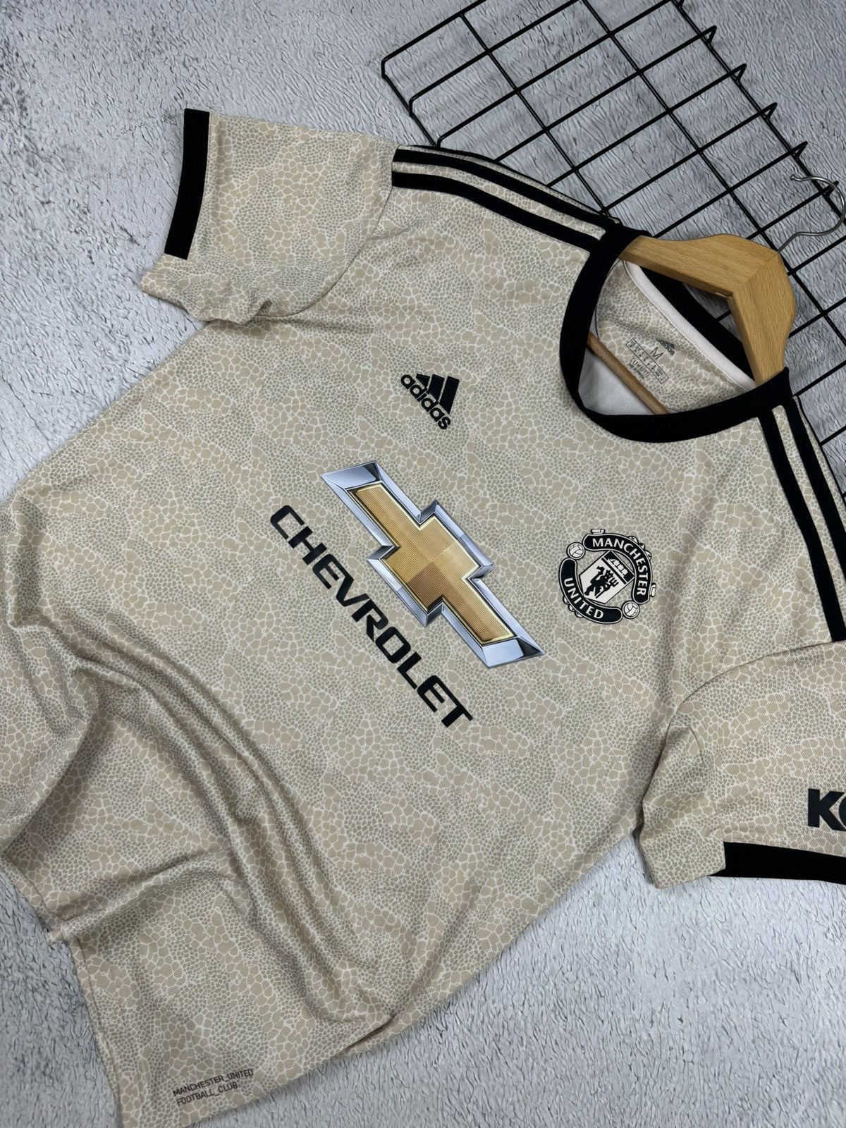 Adidas × Vintage Vintage Manchester United 2019/20 Adidas Jersey Blokcore Size US M / EU 48-50 / 2 - 3 Thumbnail