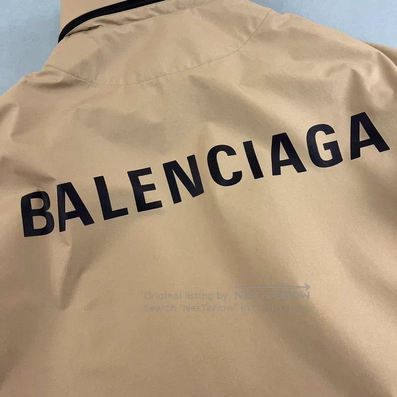 Balenciaga Balenciaga Khaki back large logo jacket windbreaker Size XS / US 0-2 / IT 36-38 - 1 Thumbnail