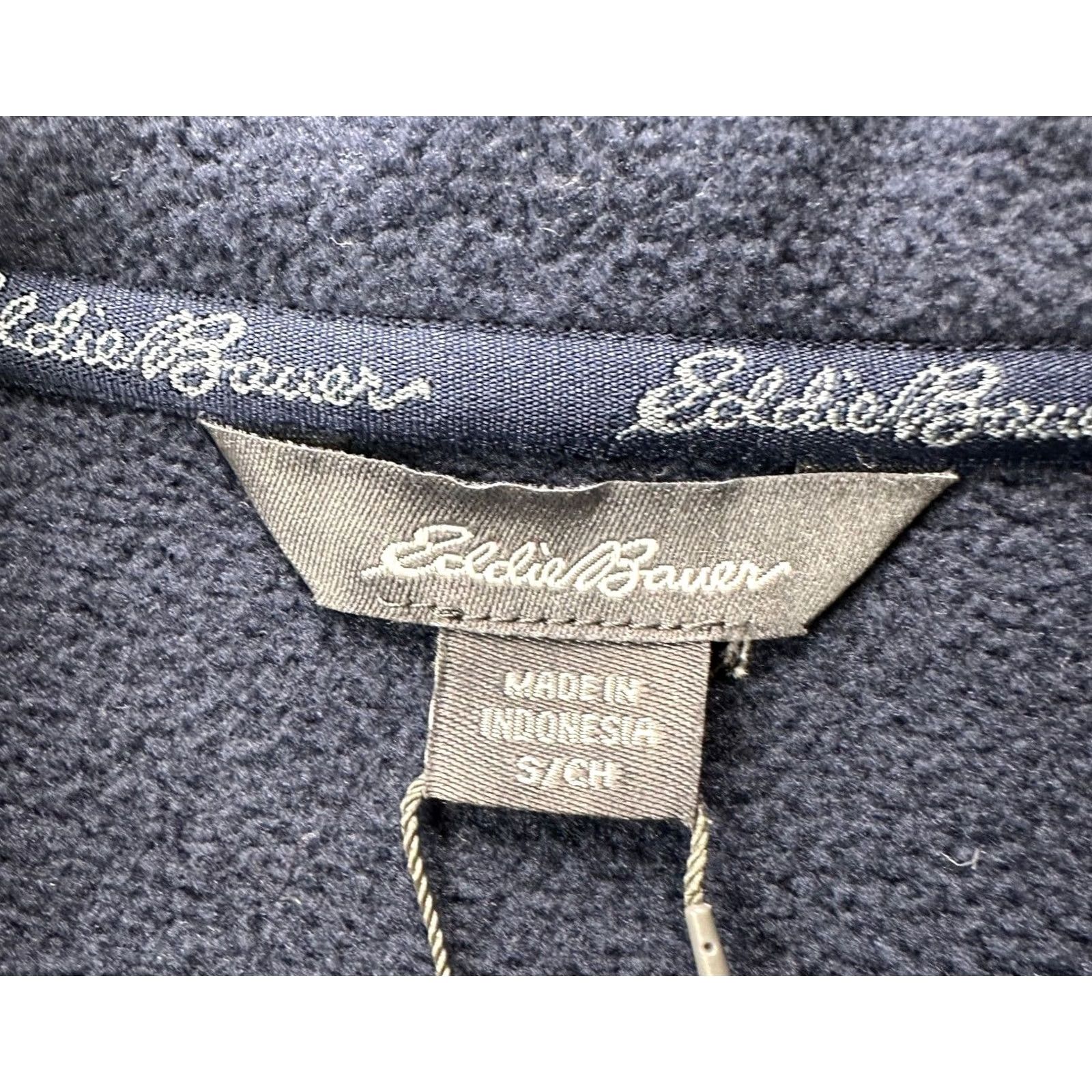 Eddie Bauer Eddie Bauer Sweater Mens Small Grey Navy Knit Fleece Snap Pullover Classic NEW Size US S / EU 44-46 / 1 - 5 Thumbnail