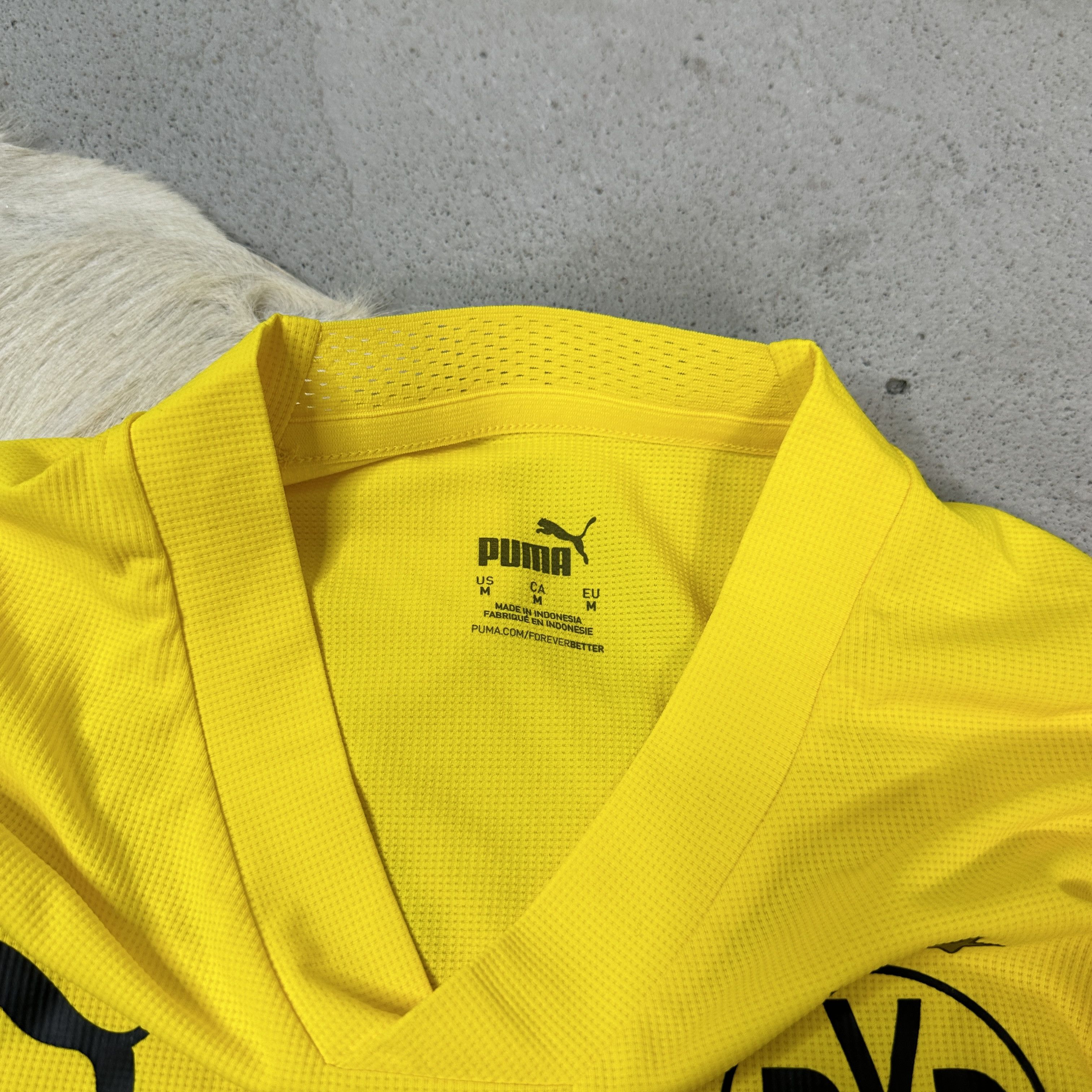 Puma × Vintage Jersey Puma Borussia Dortmund Training Size US M / EU 48-50 / 2 - 4 Thumbnail